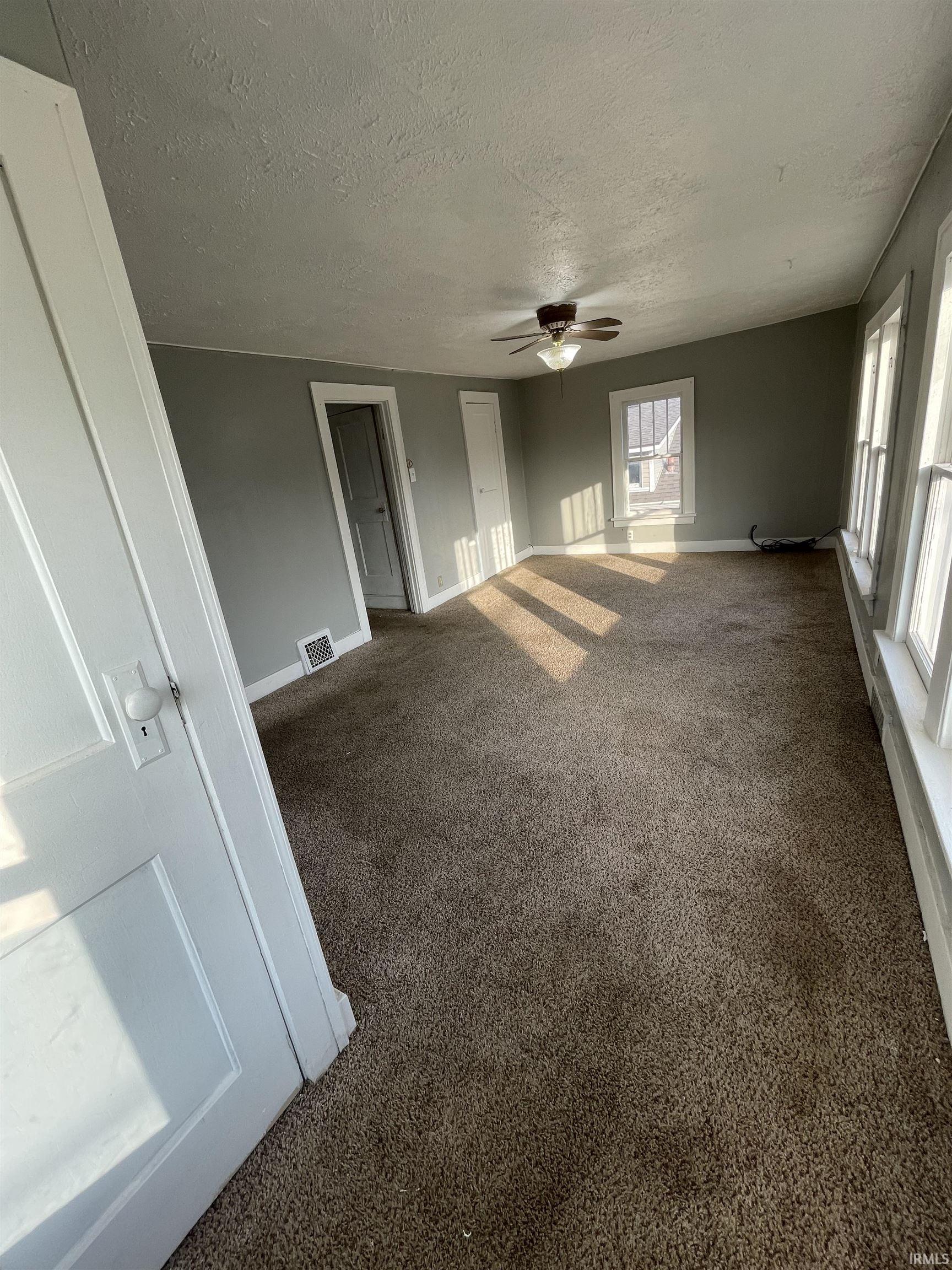 3113 Pleasant Street