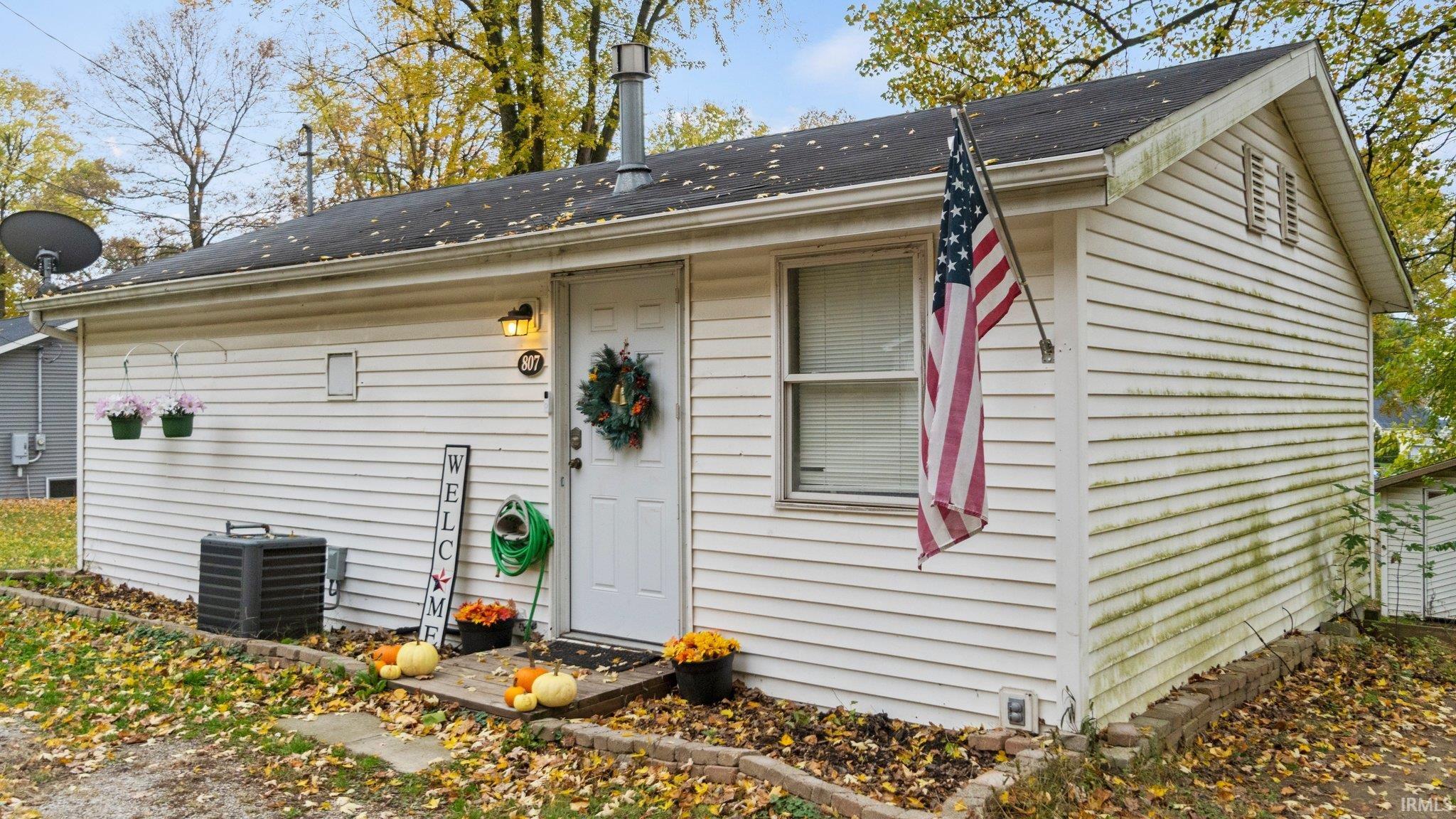 807 N Courtland Park Drive