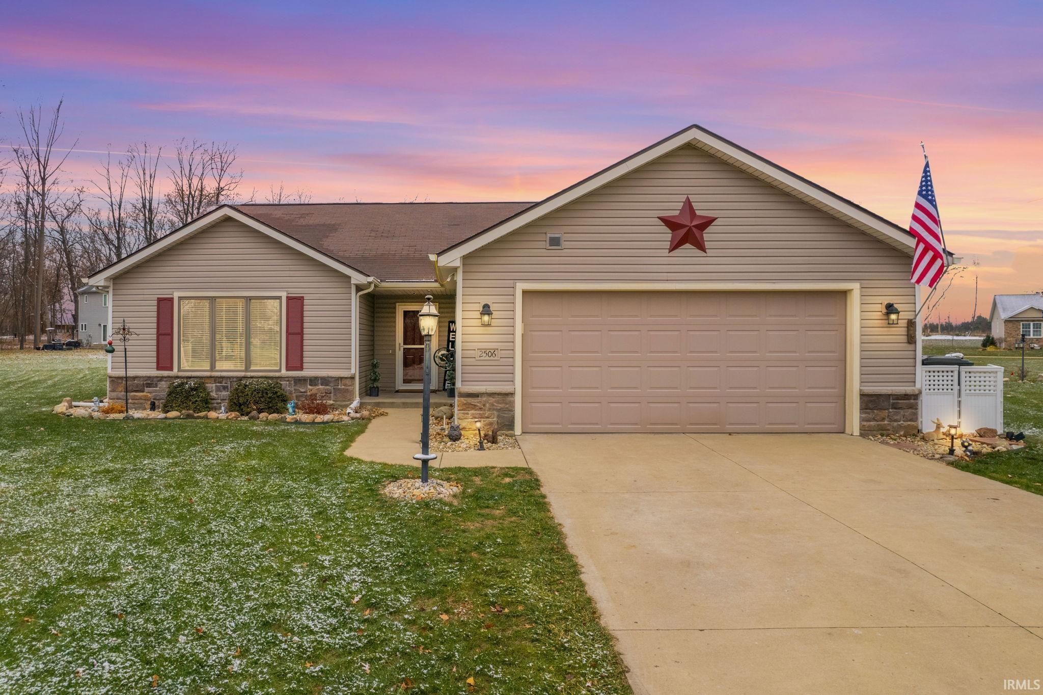 2506 Pin Oak Court