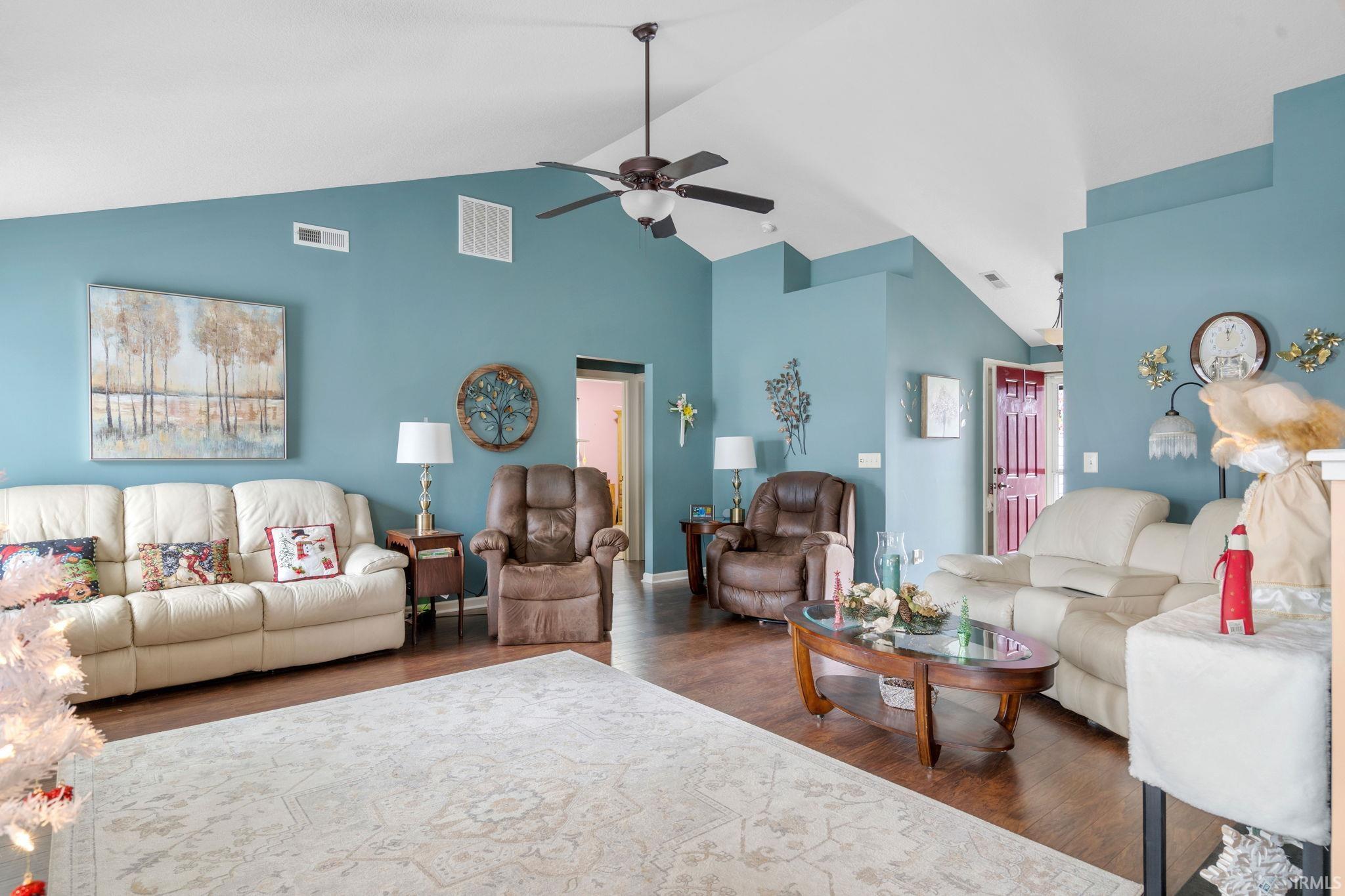 2506 Pin Oak Court