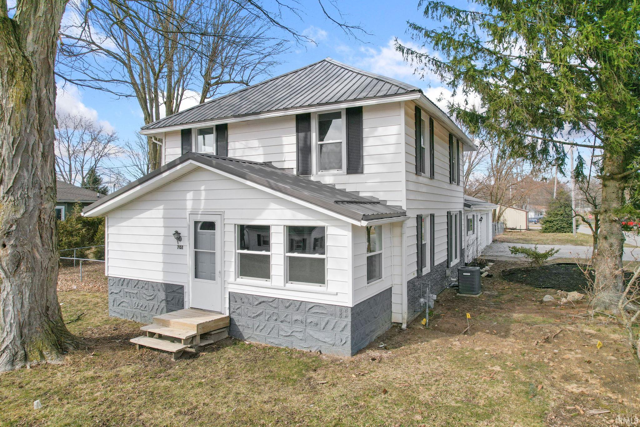 702 W Catholic Street