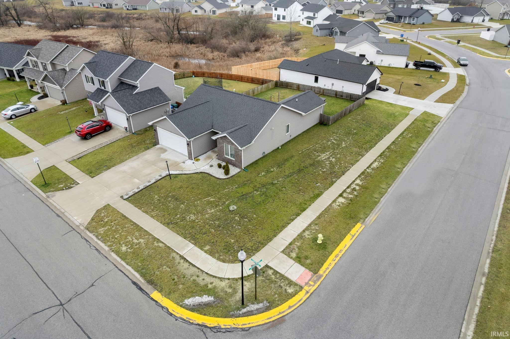 205 W Cambridge Drive