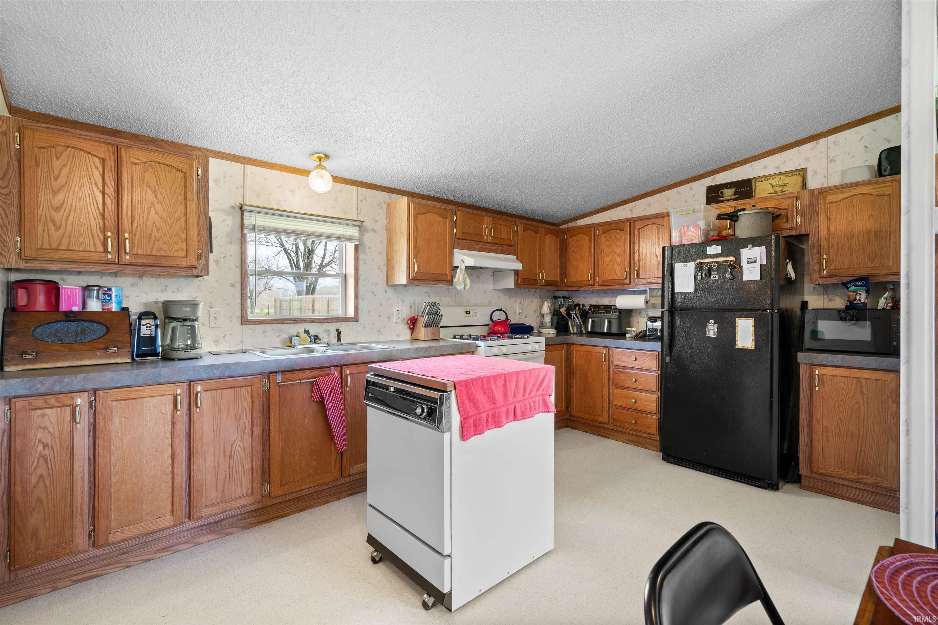 3330 S Country Club Road