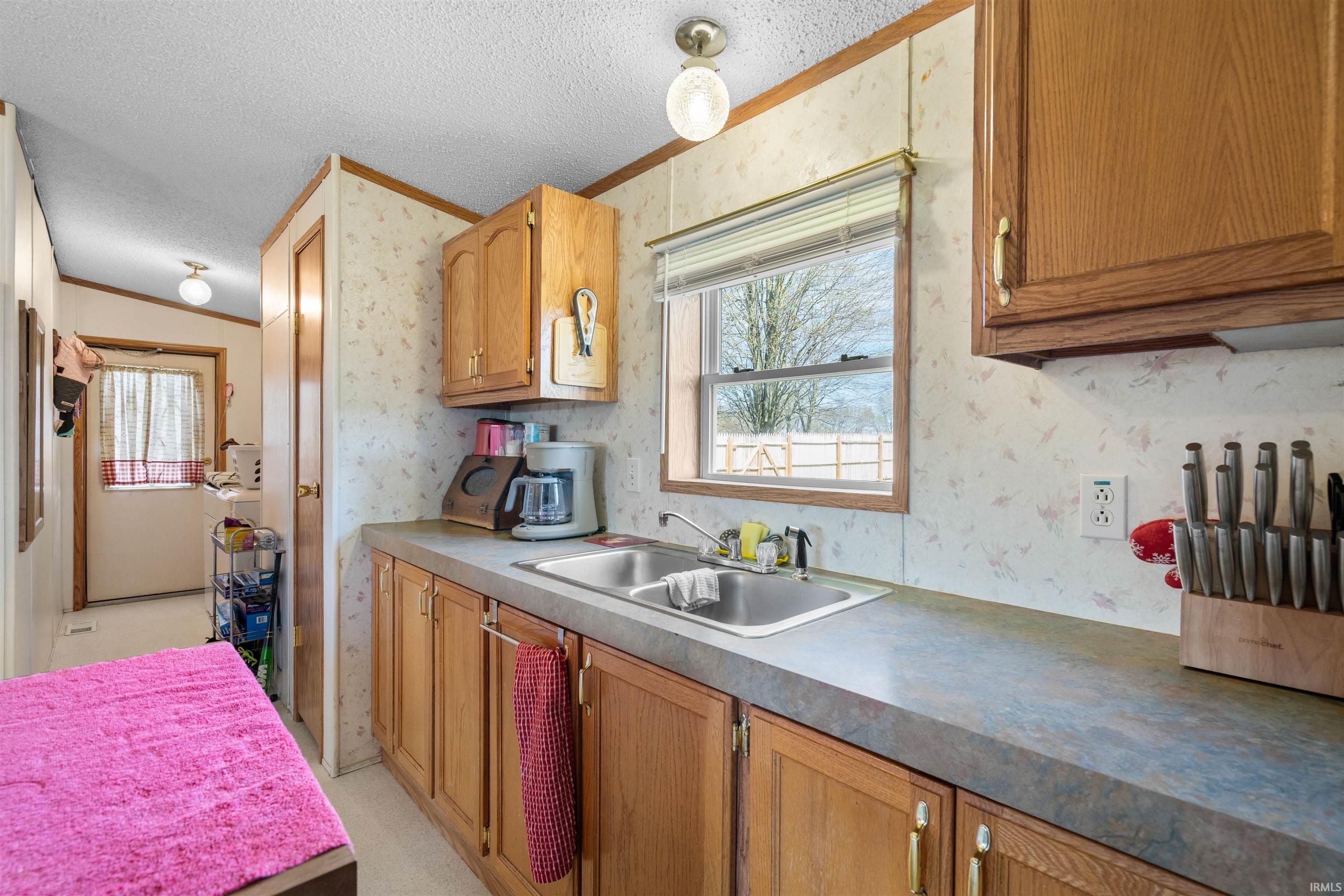 3330 S Country Club Road