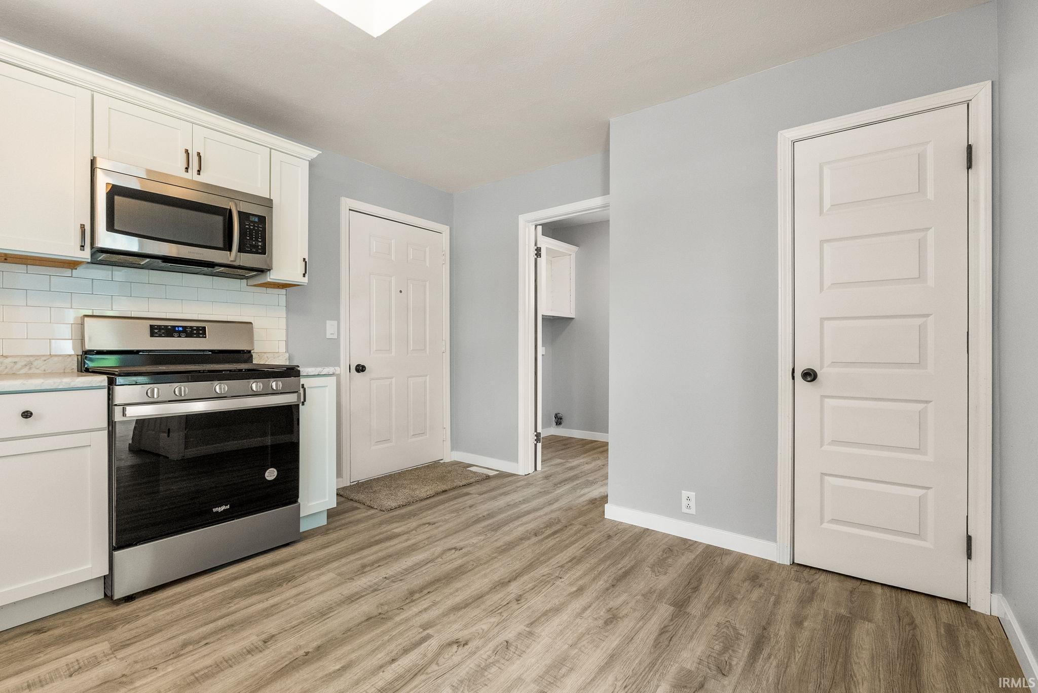 321 W Oakridge Avenue