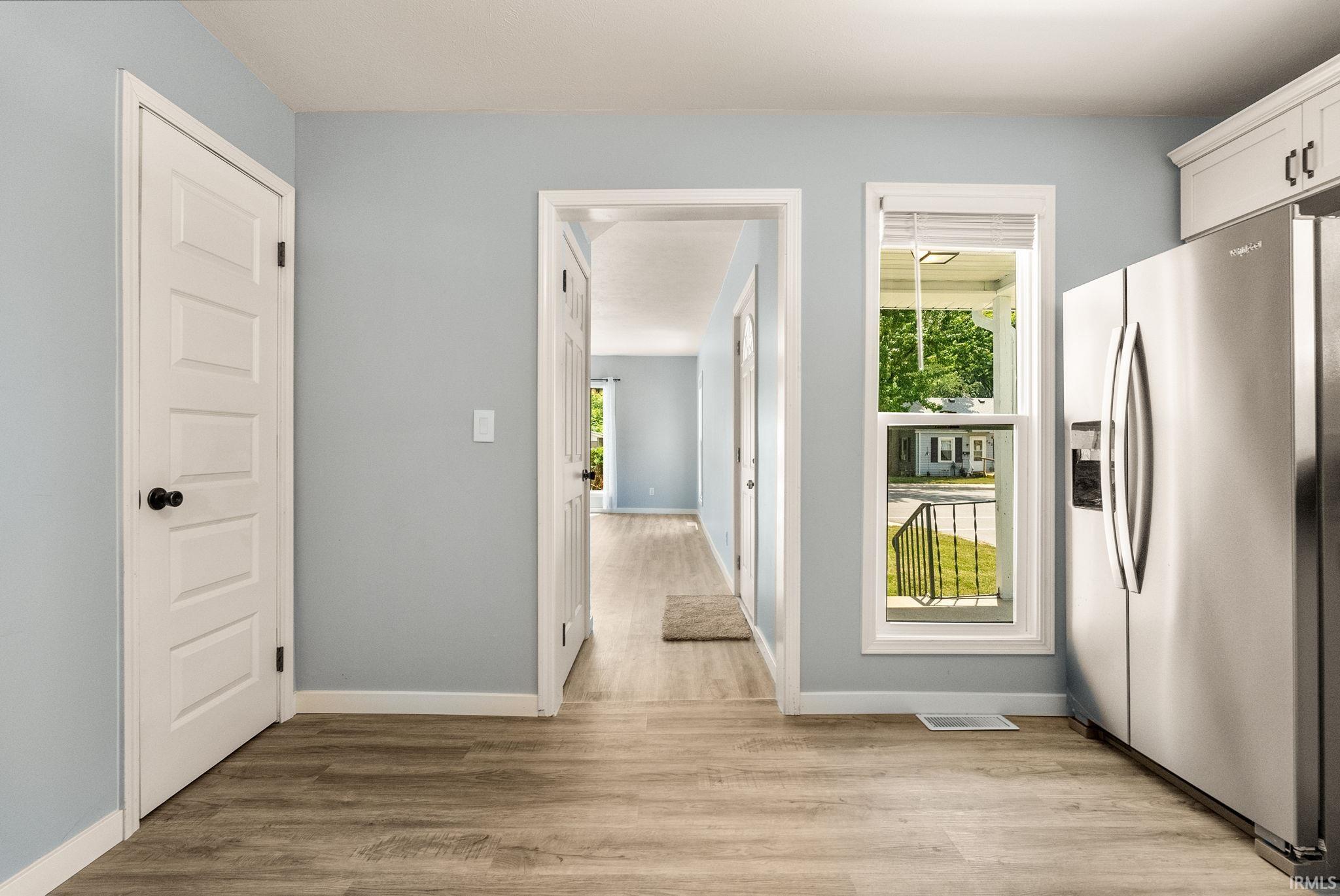 321 W Oakridge Avenue
