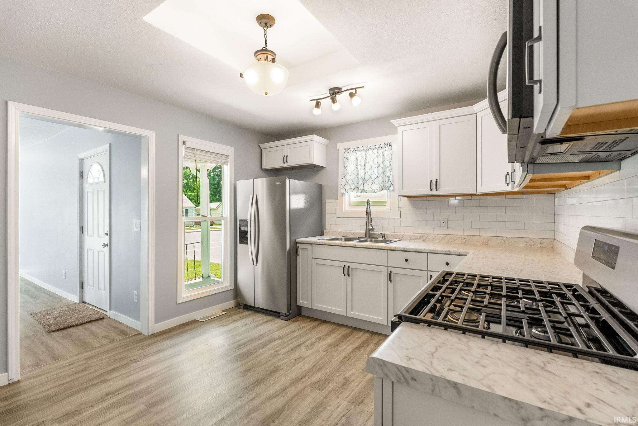 321 W Oakridge Avenue