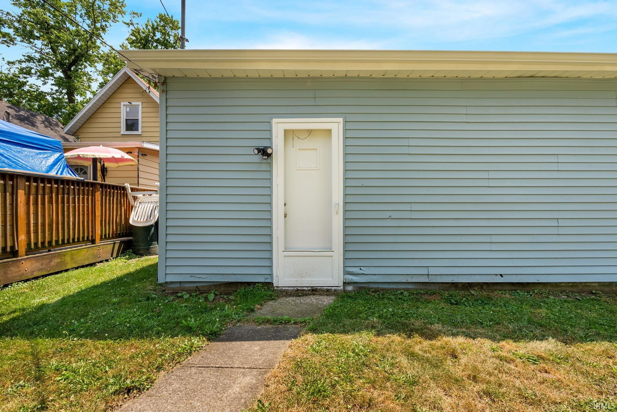 321 W Oakridge Avenue