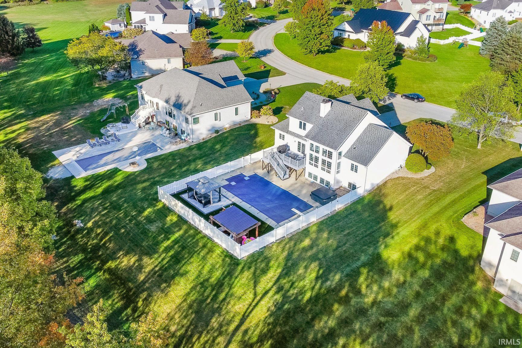 952 N Old Orchard Drive