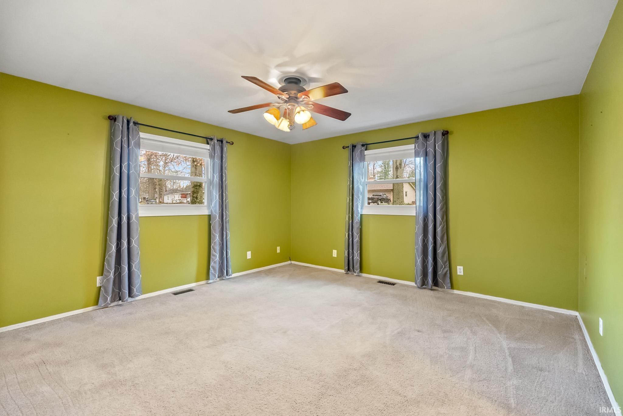 2626 S Woodland Trail