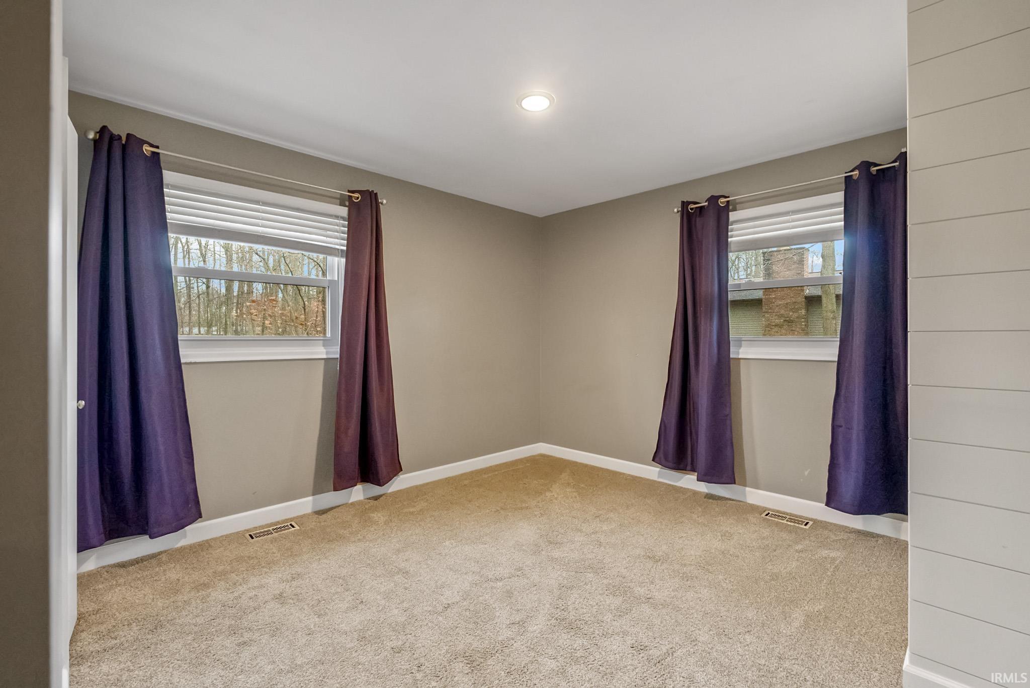 2626 S Woodland Trail