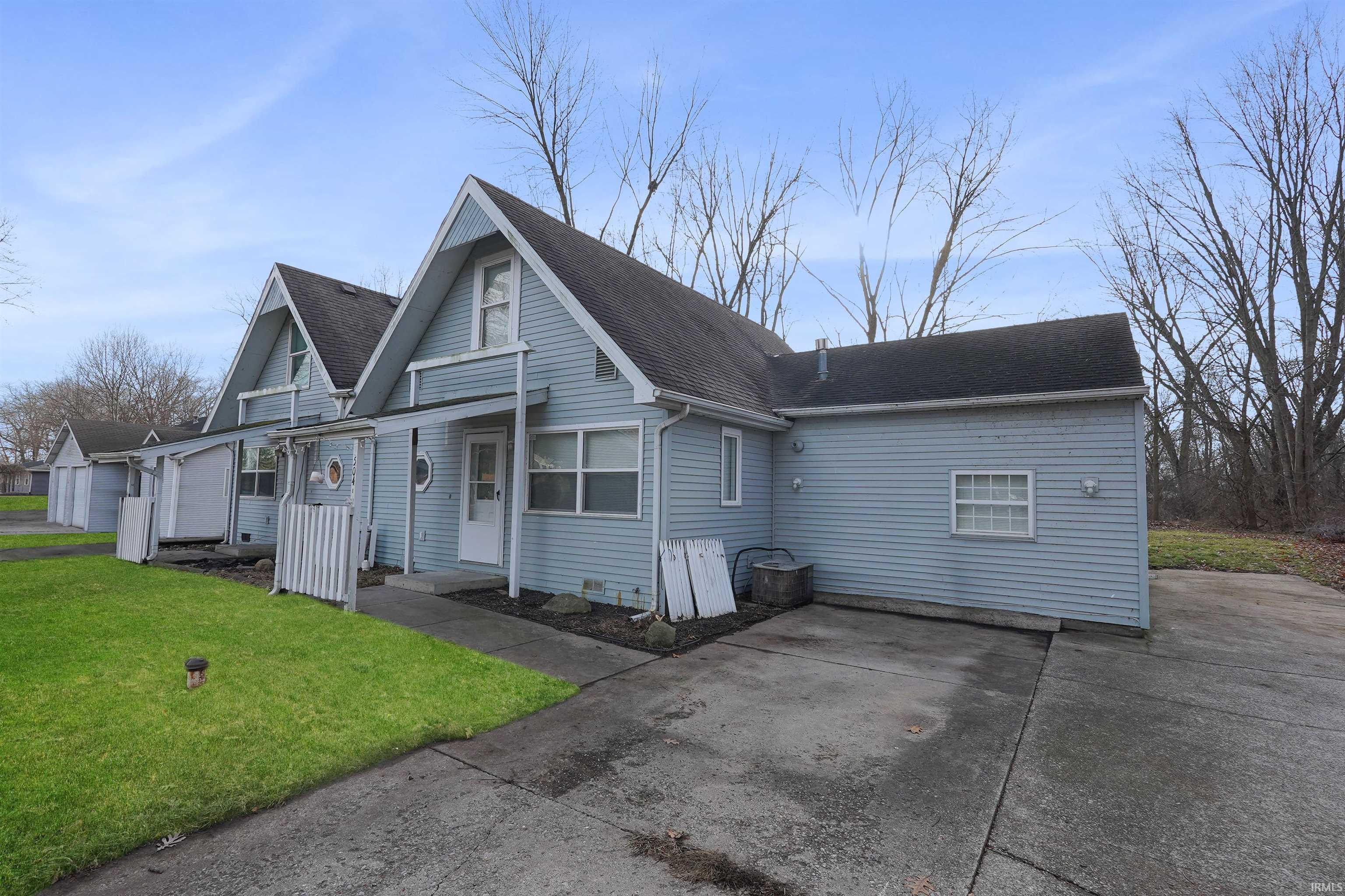 504 Ross Avenue