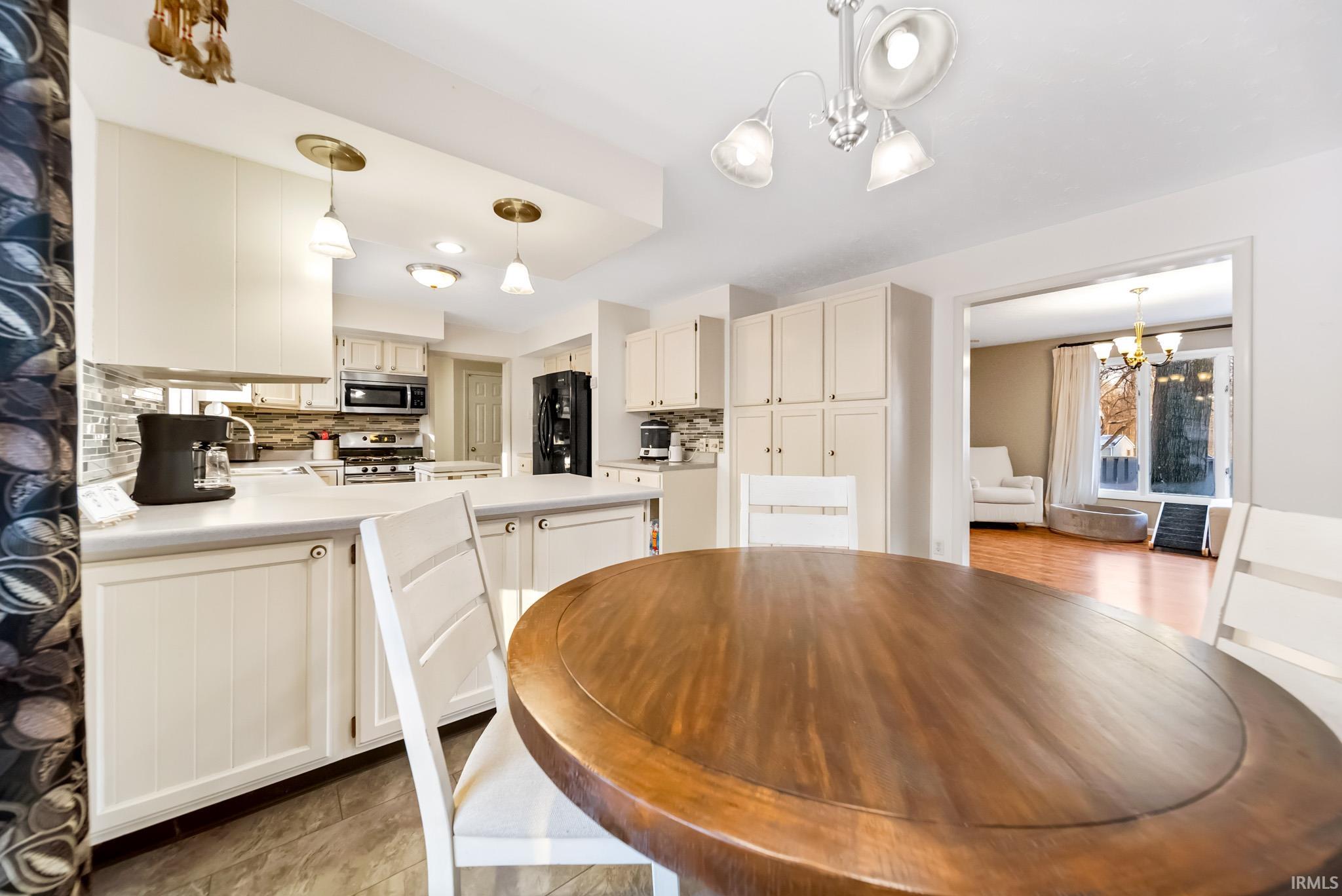 2689 S Southwood Drive