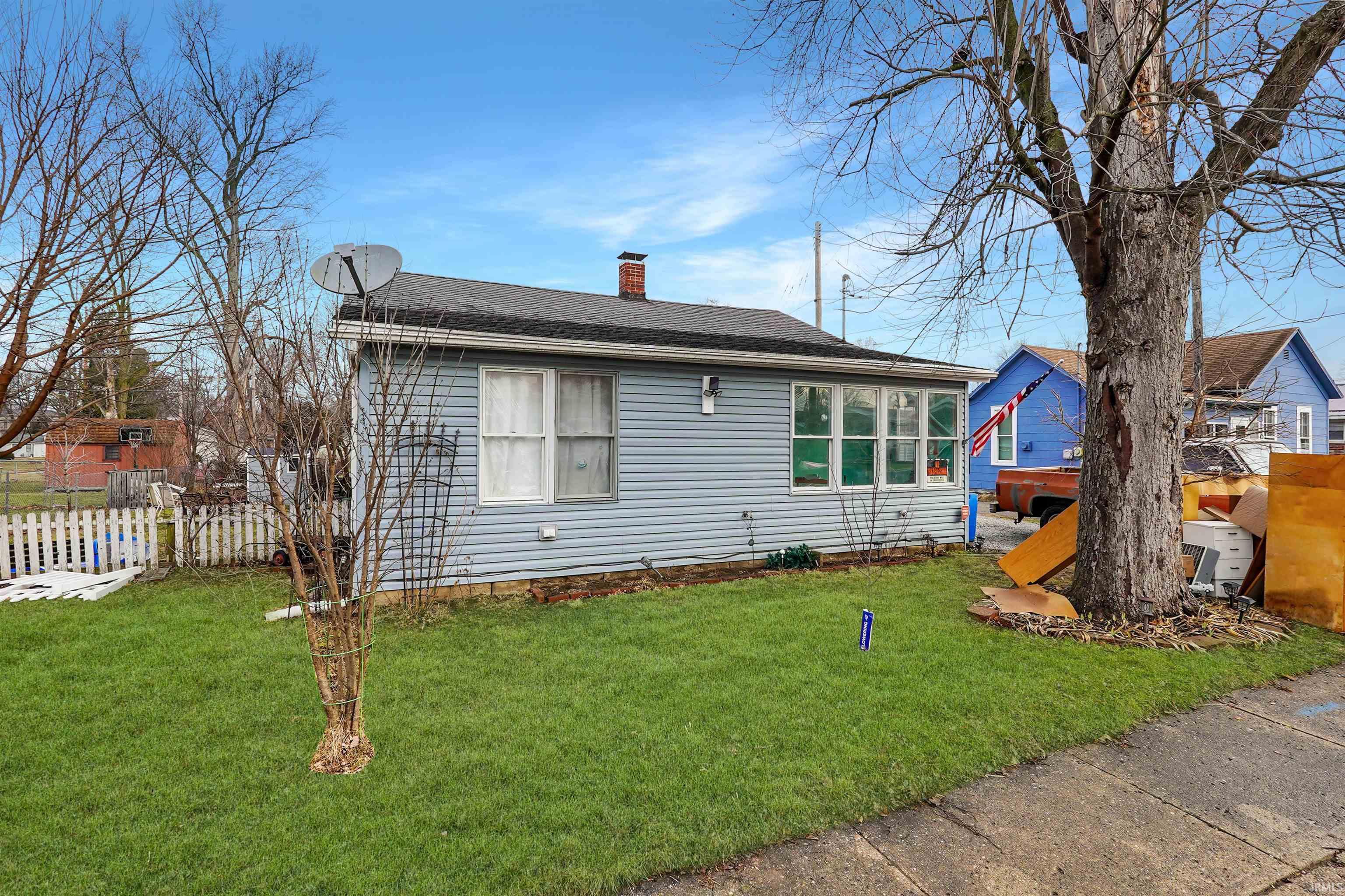 516 W Pike Street