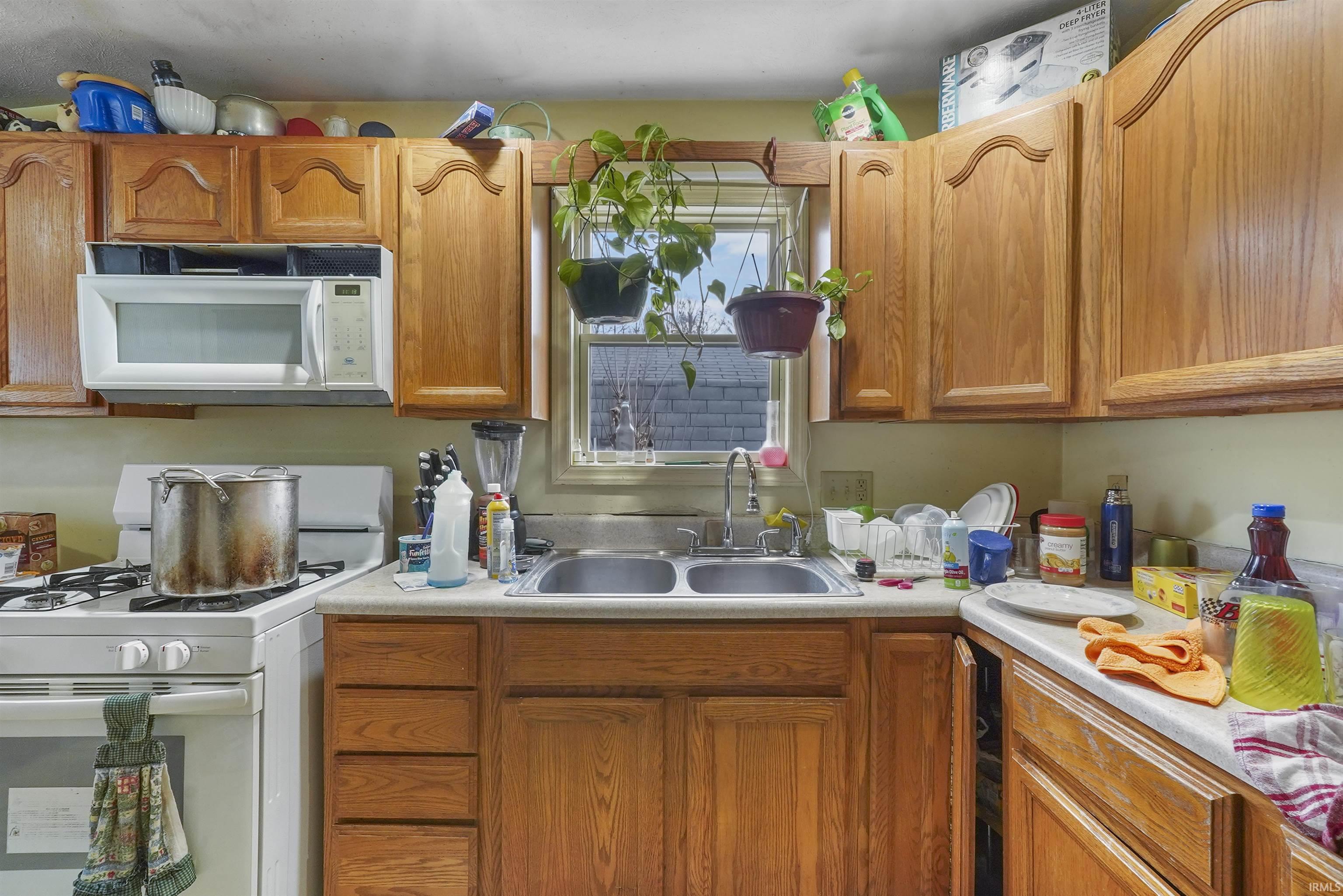 516 W Pike Street