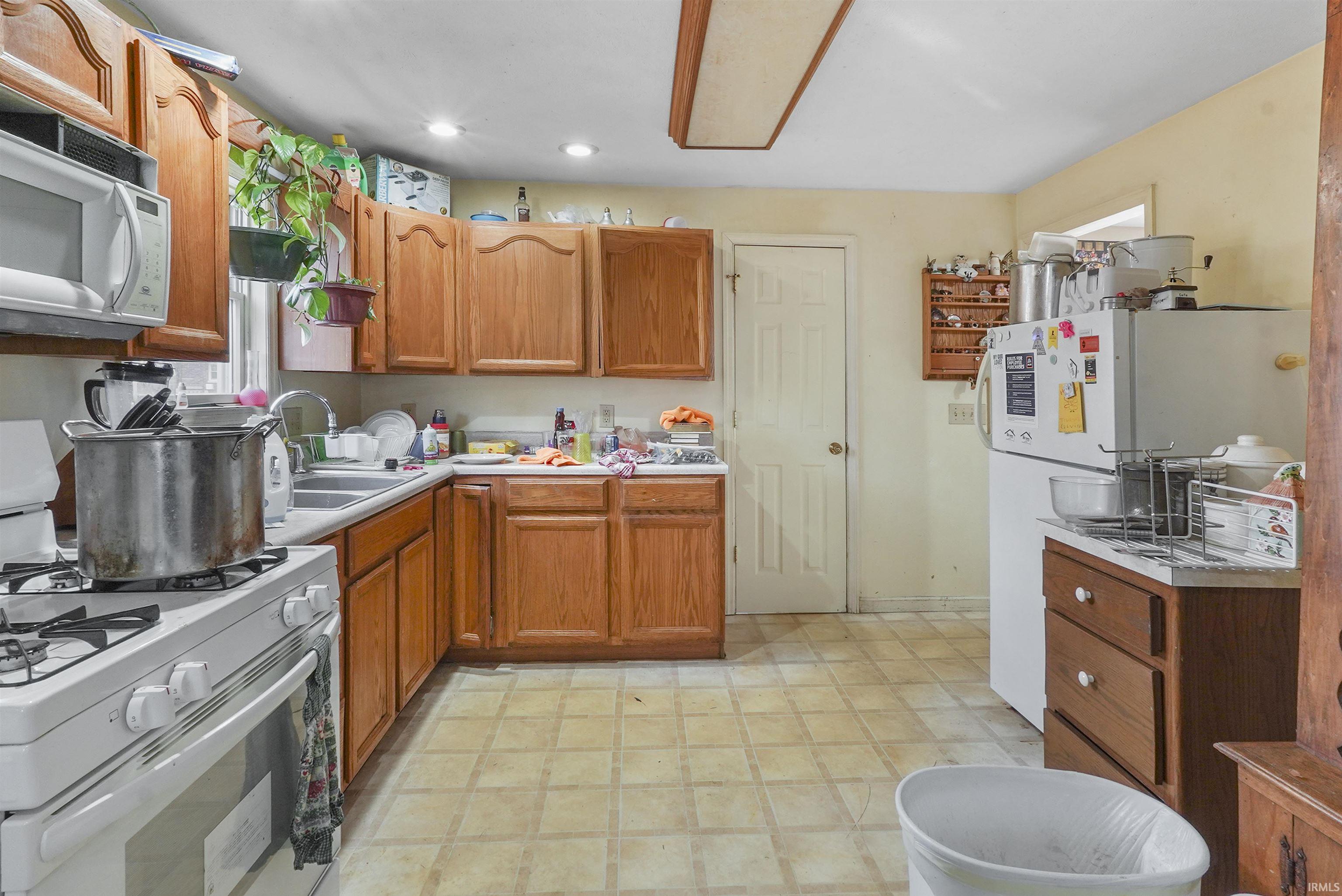516 W Pike Street