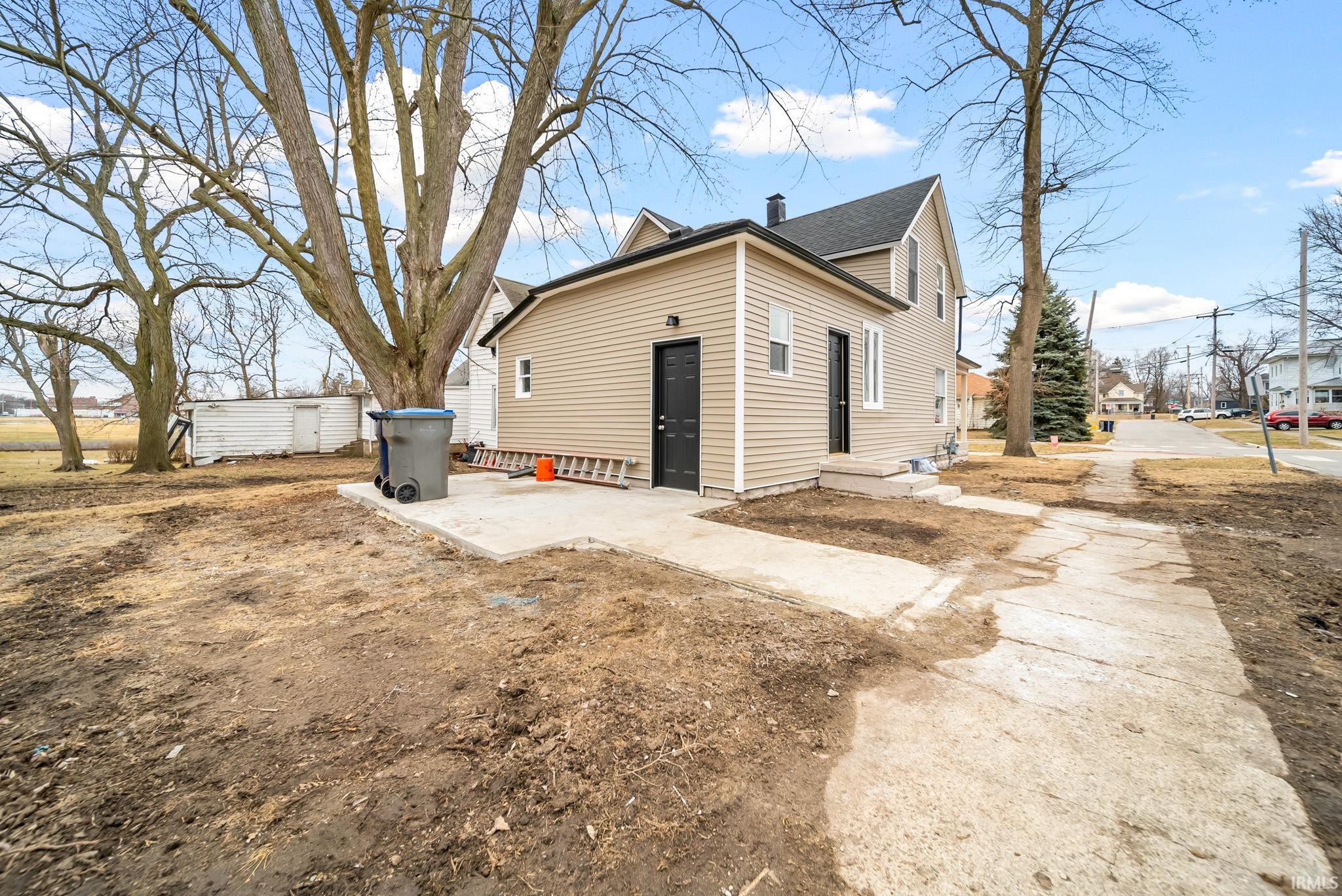 844 E Market Street