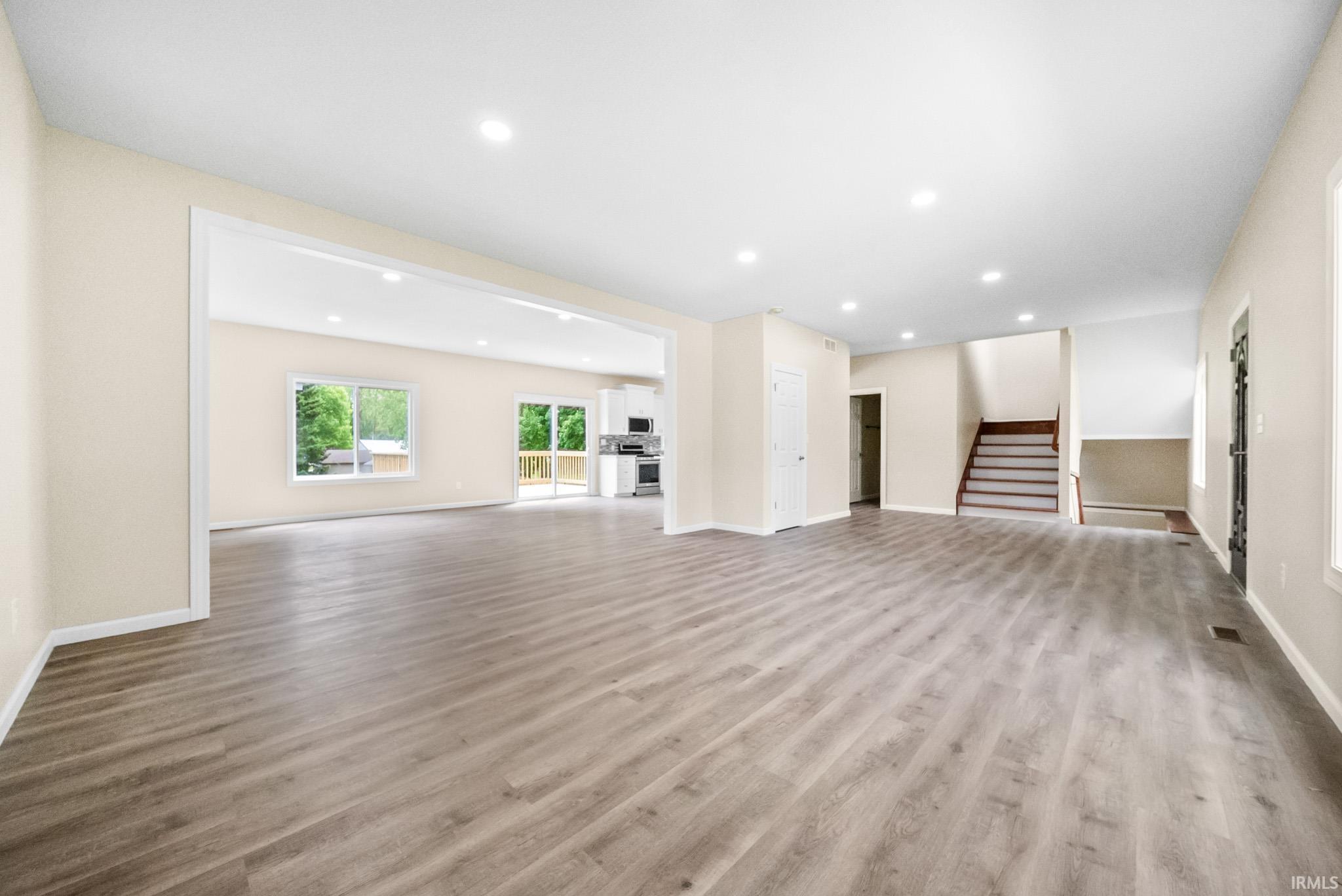 2416 S Woodland Trail