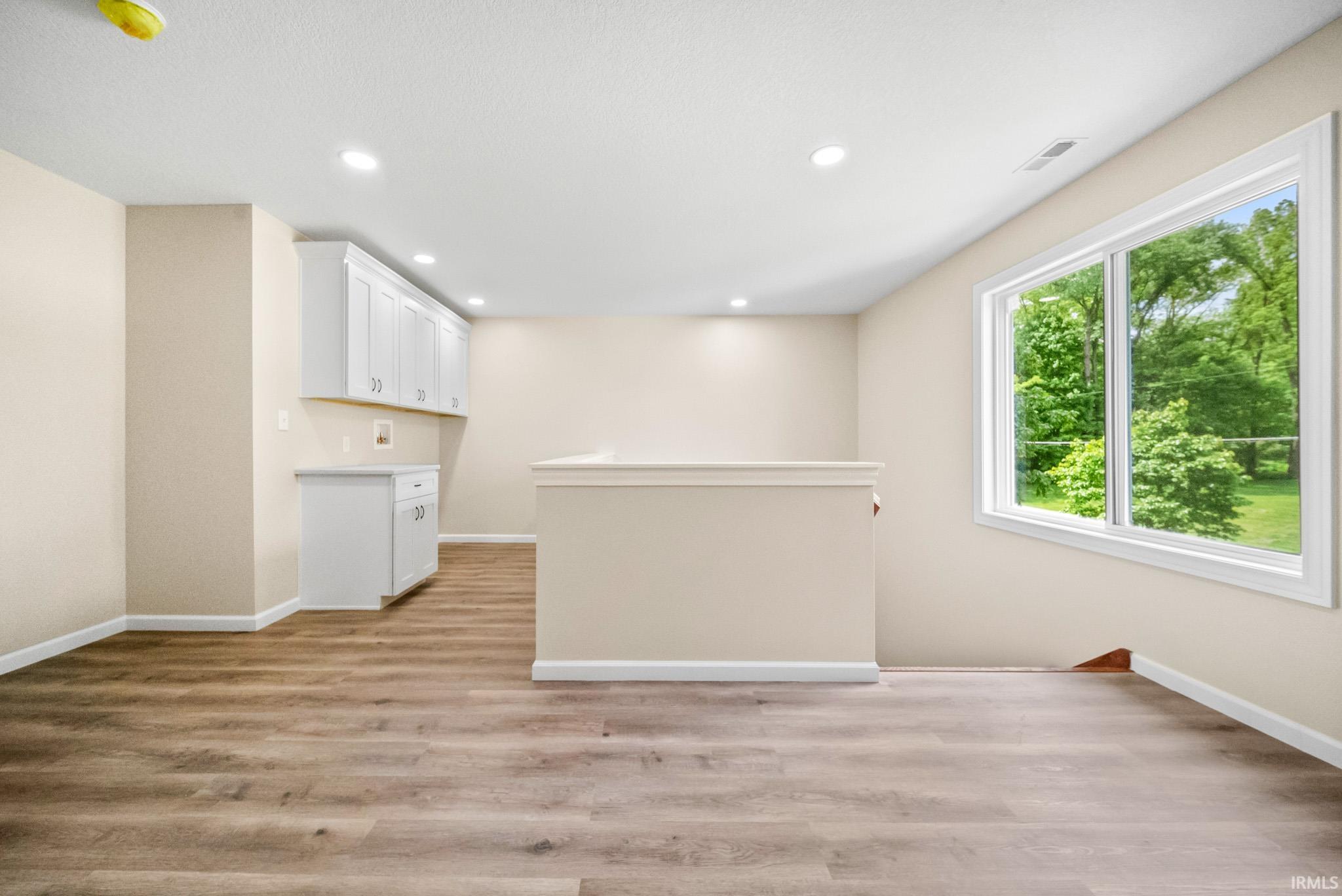 2416 S Woodland Trail