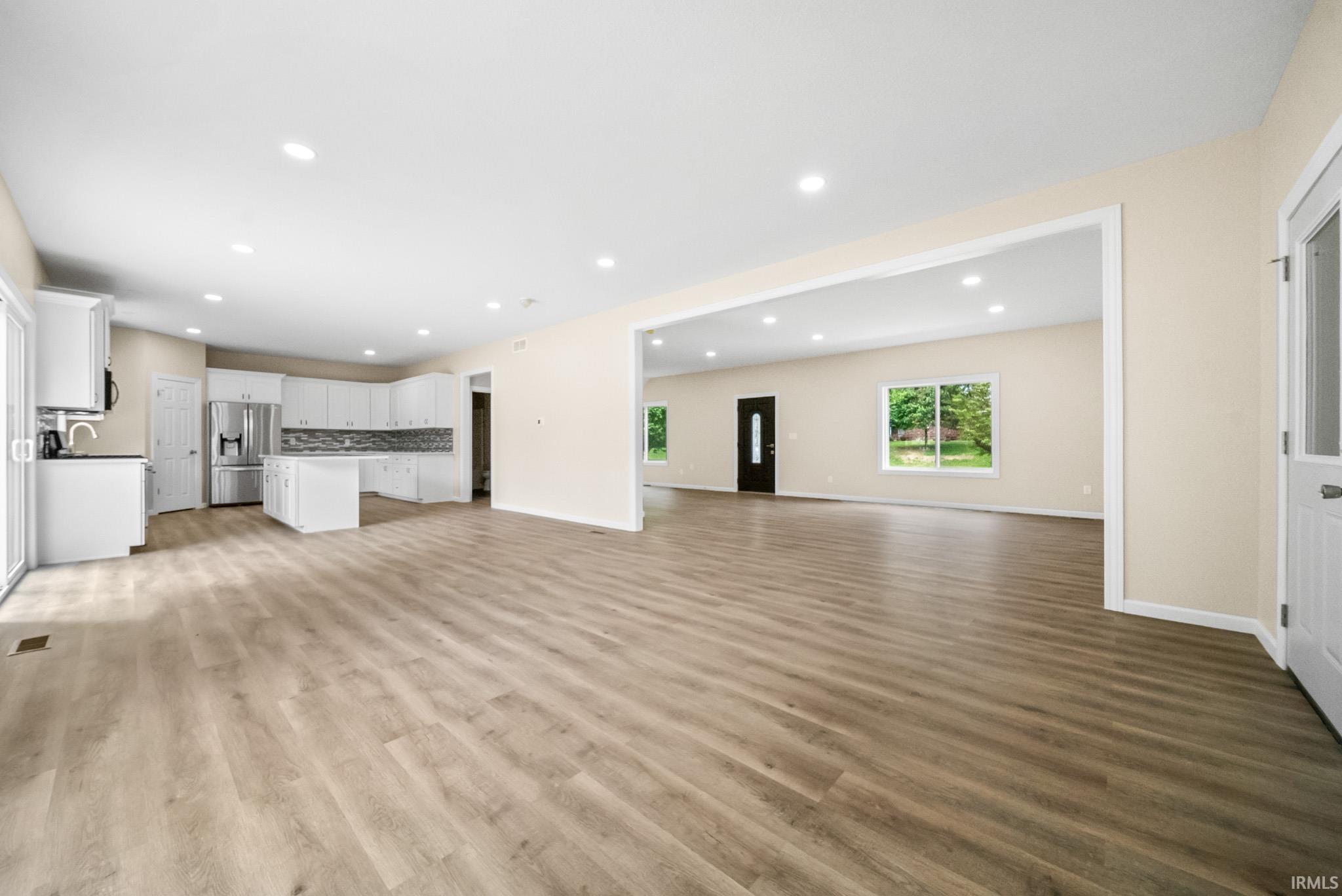 2416 S Woodland Trail