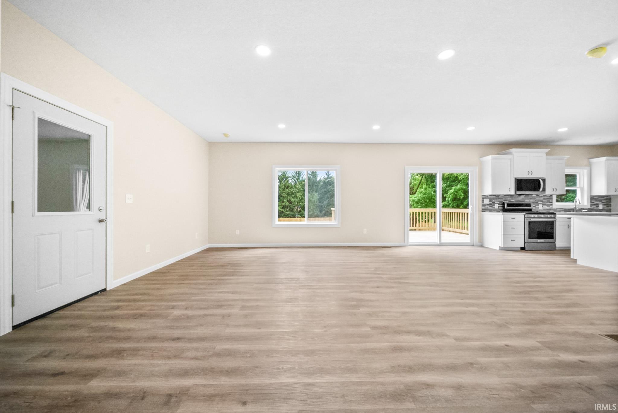 2416 S Woodland Trail