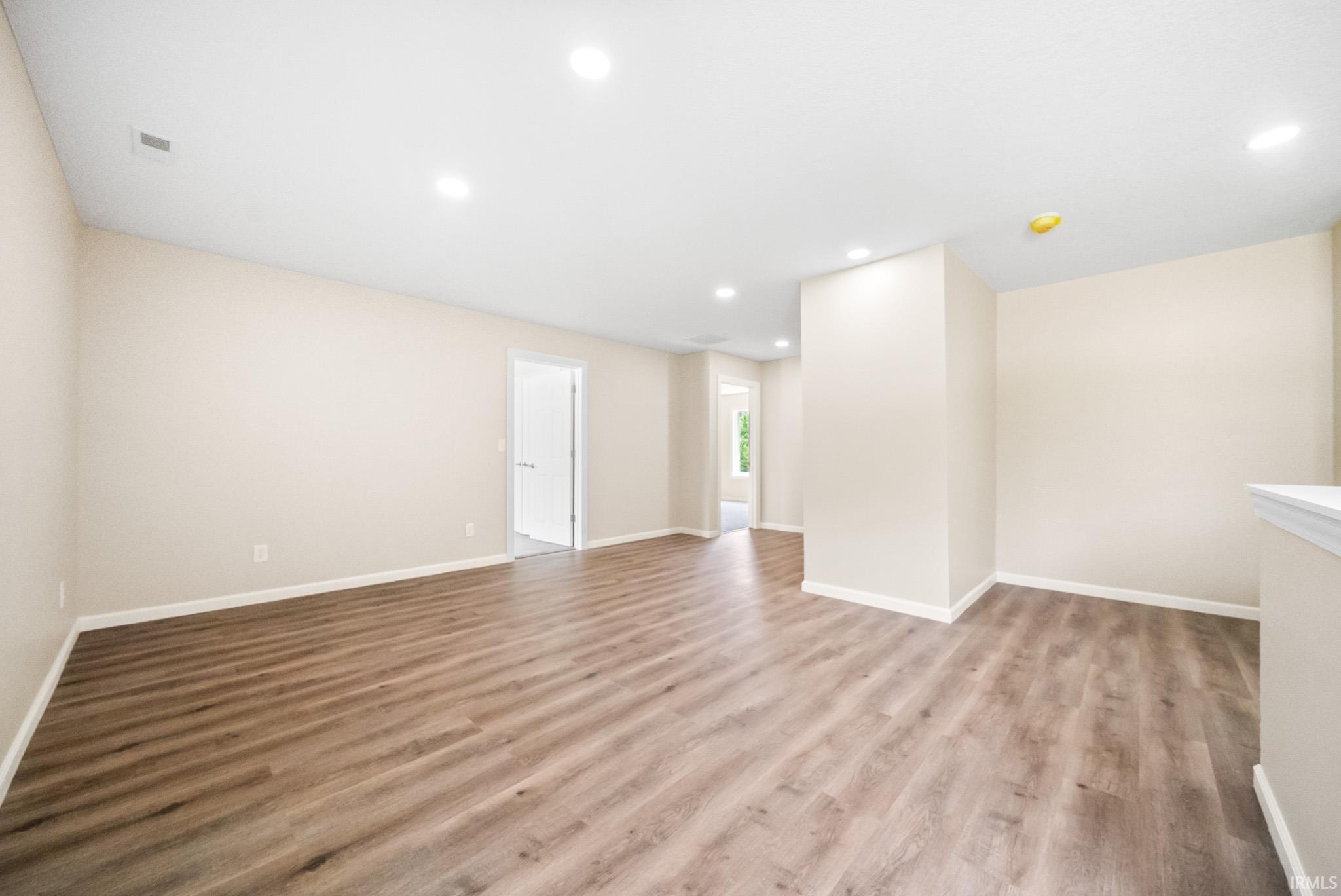2416 S Woodland Trail