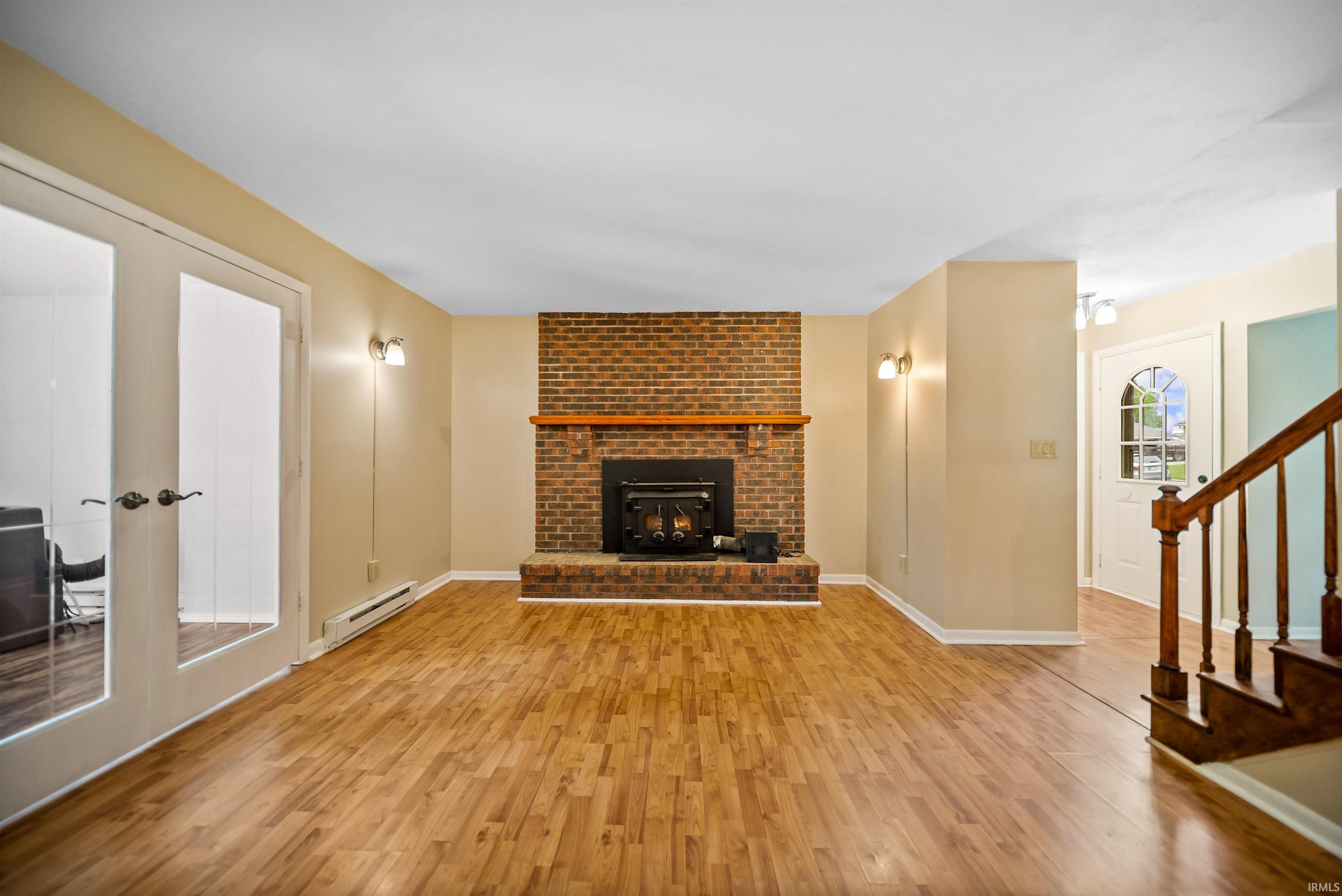 1534 Meadow Lane