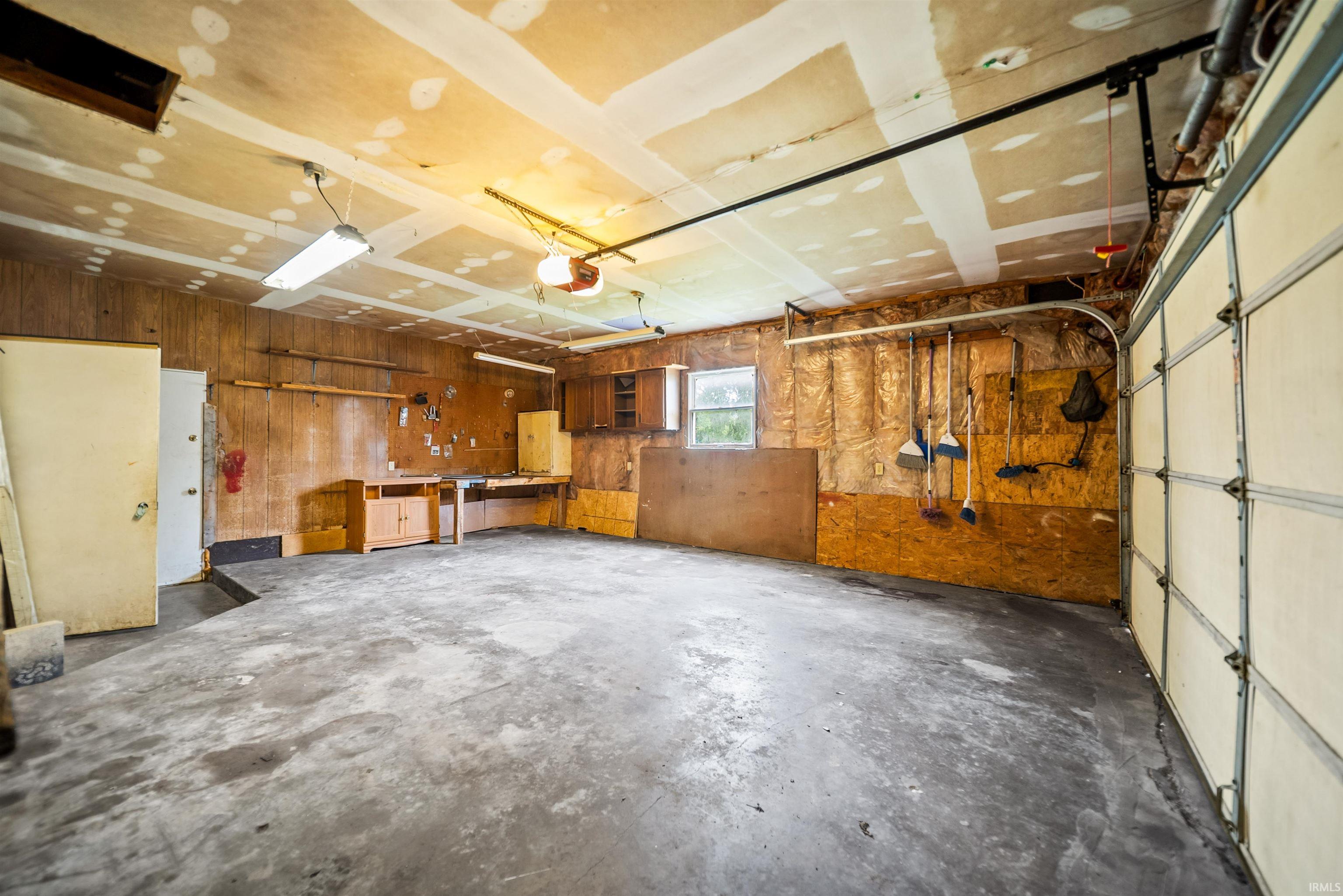 1534 Meadow Lane