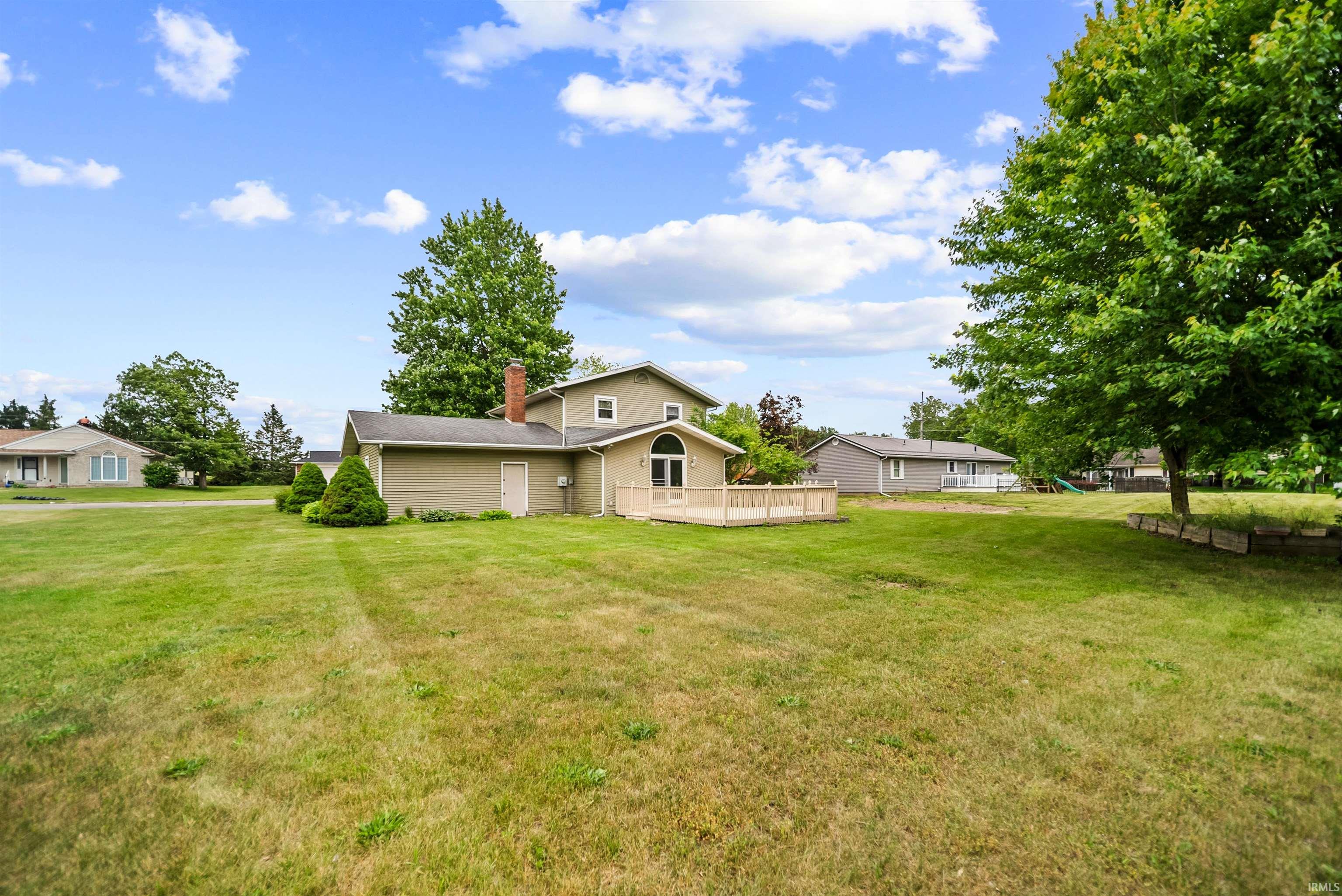 1534 Meadow Lane