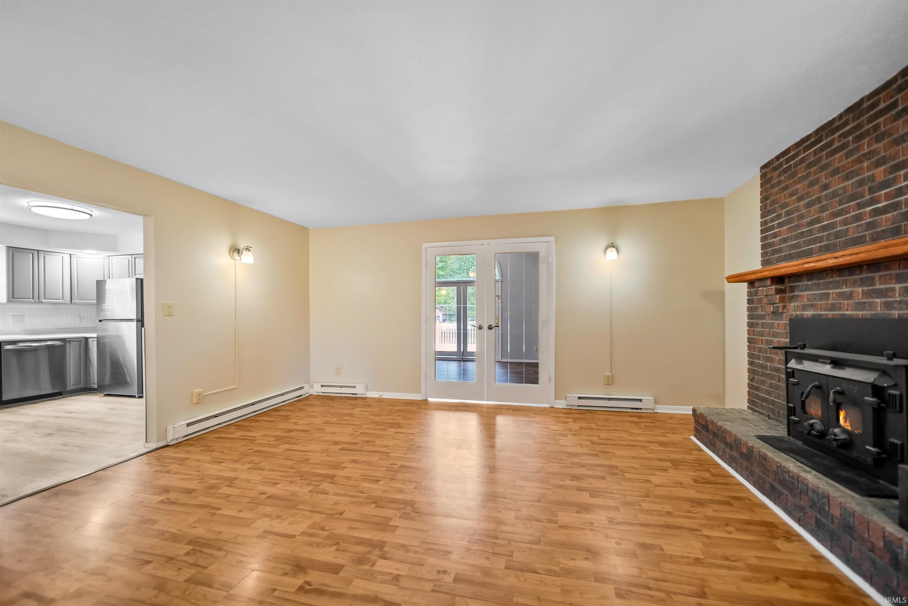 1534 Meadow Lane