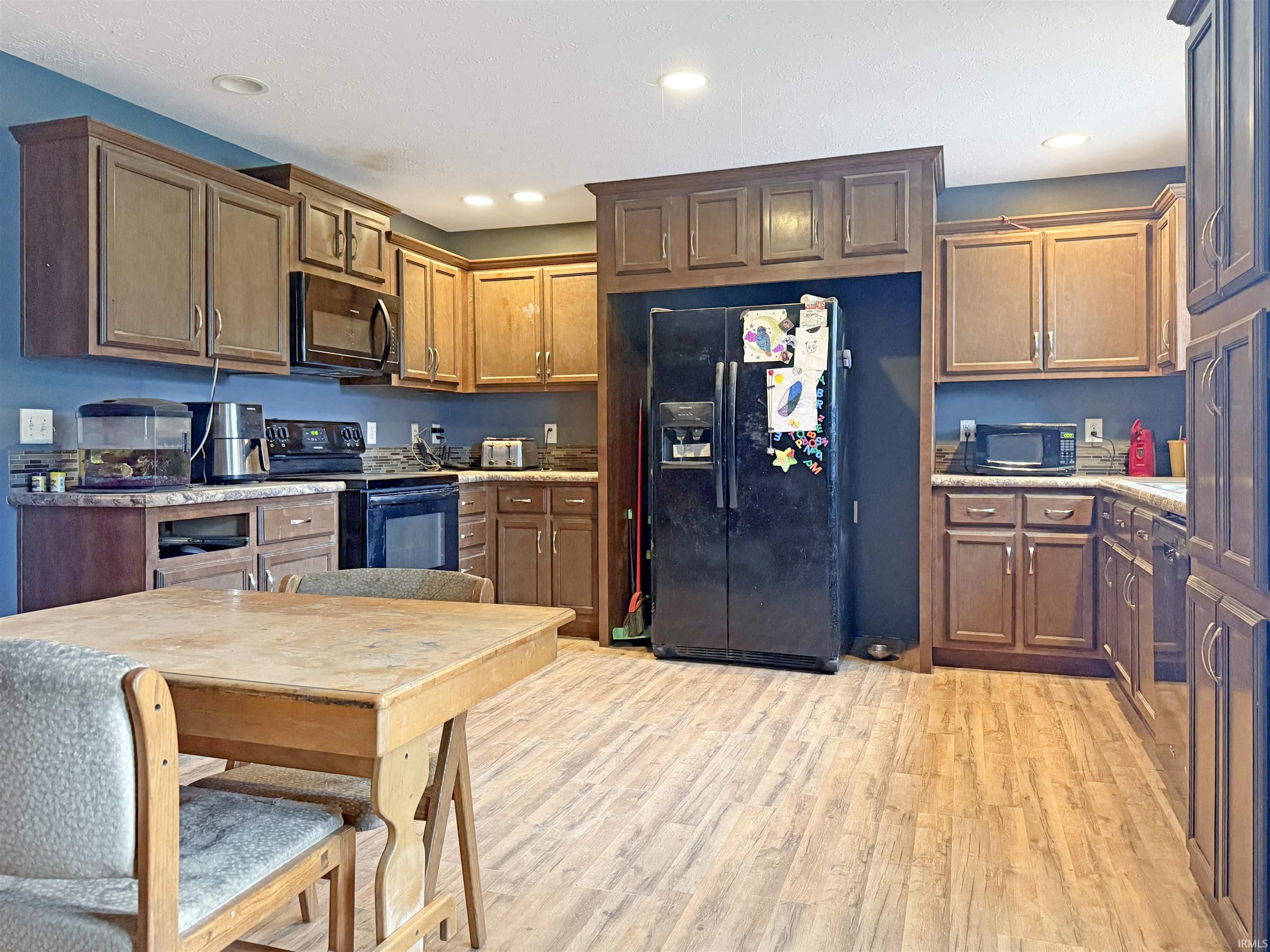3902 S County Road 1600 E. Road
