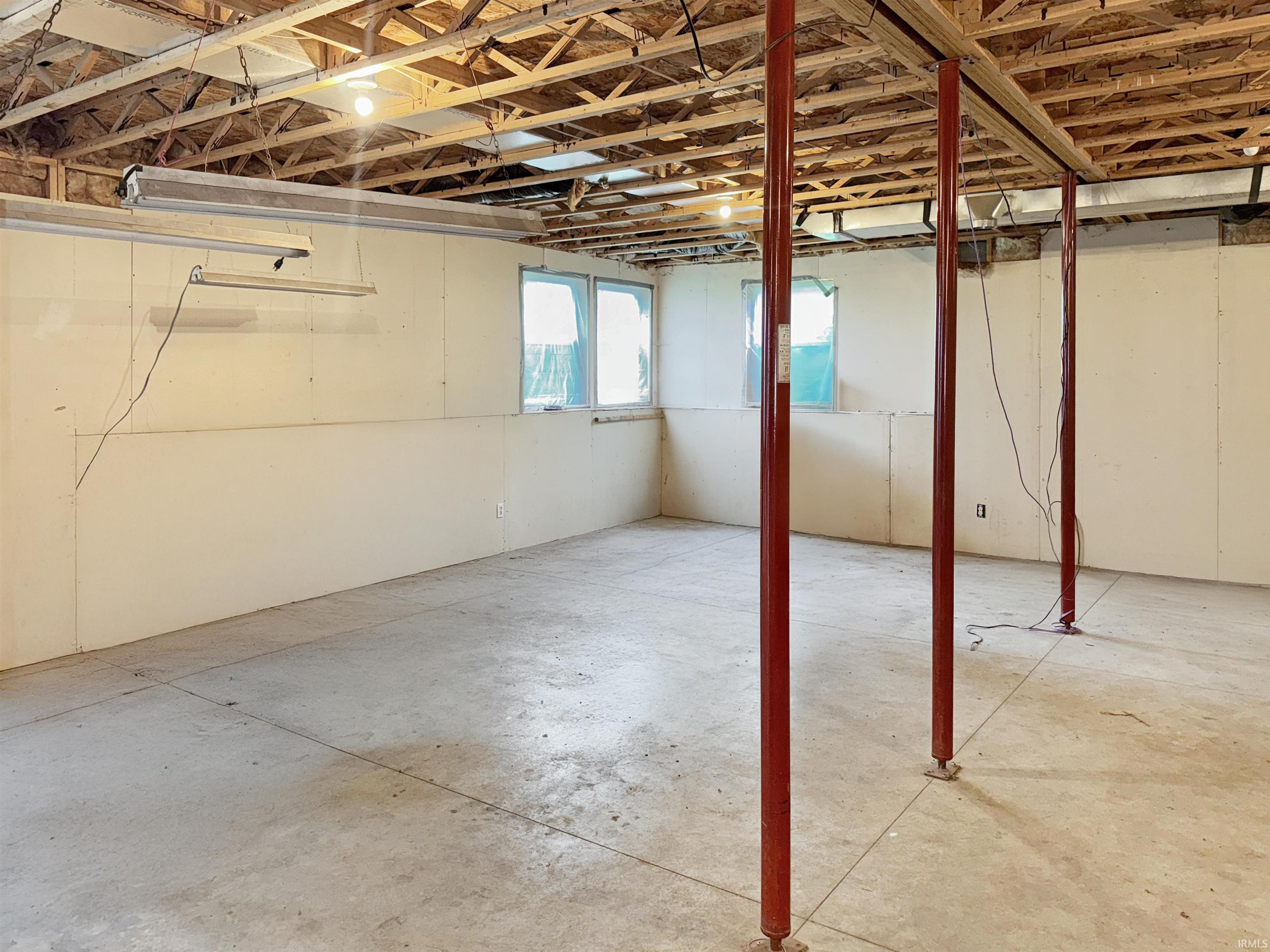 3902 S County Road 1600 E. Road