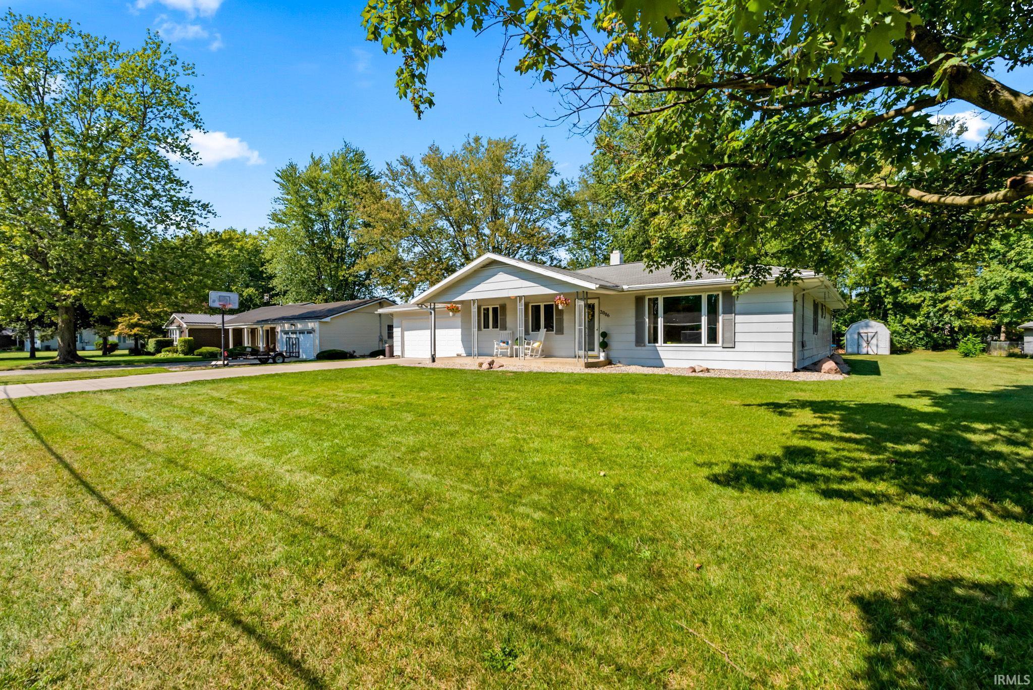 2006 Oakwood Drive