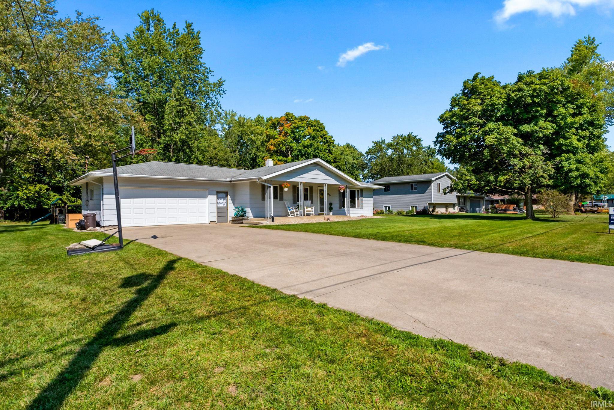2006 Oakwood Drive