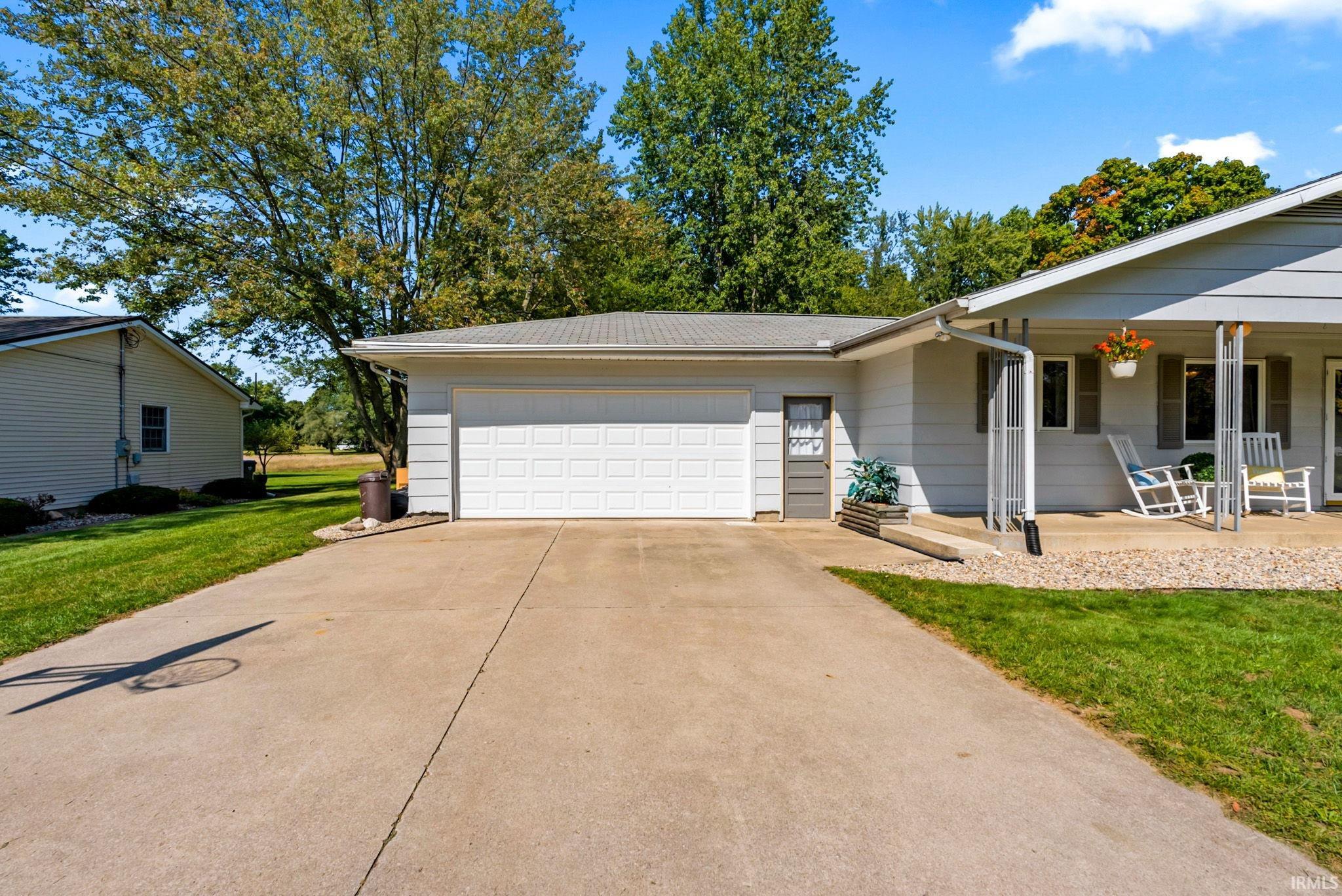 2006 Oakwood Drive