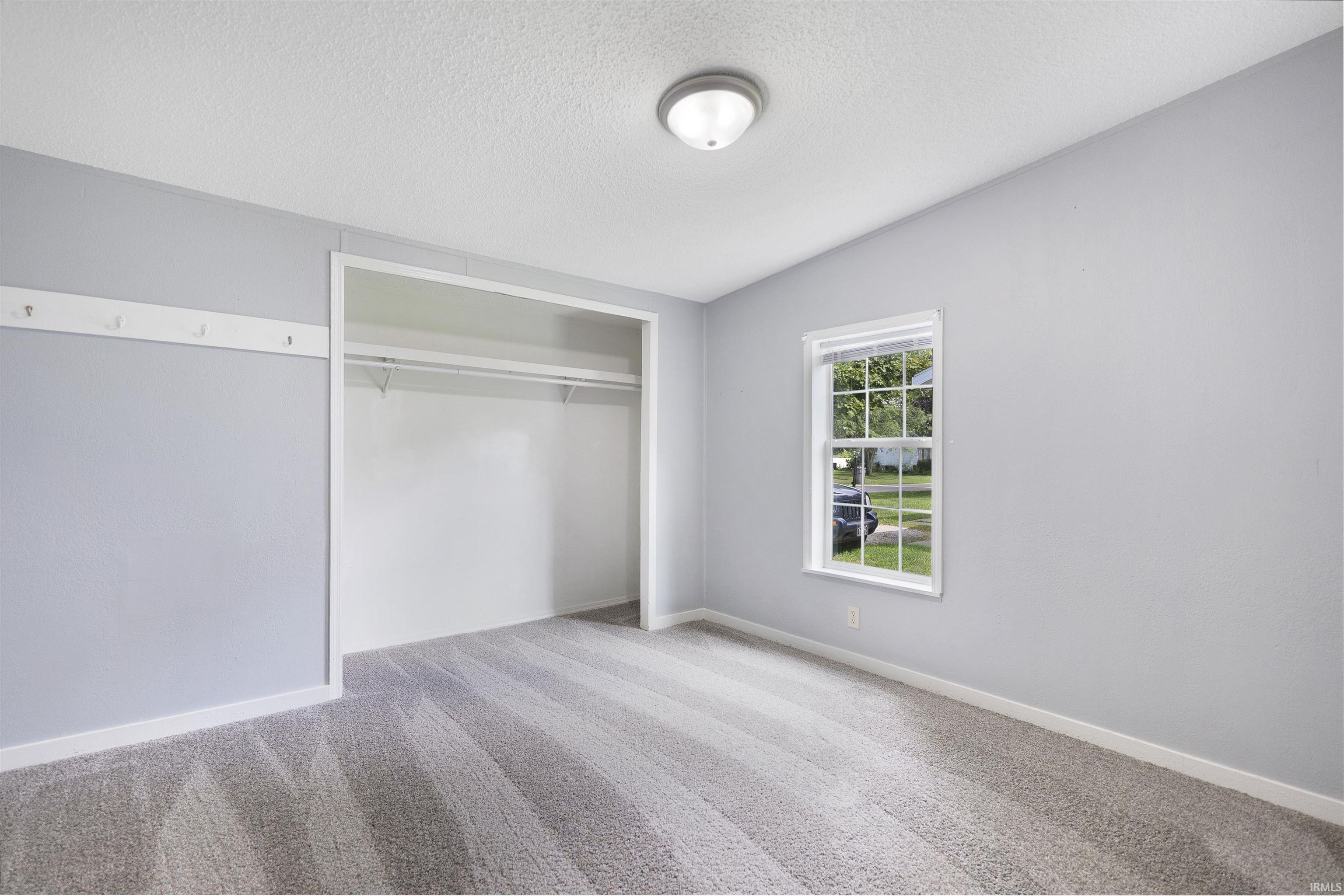 11131 N Wawasee Circle