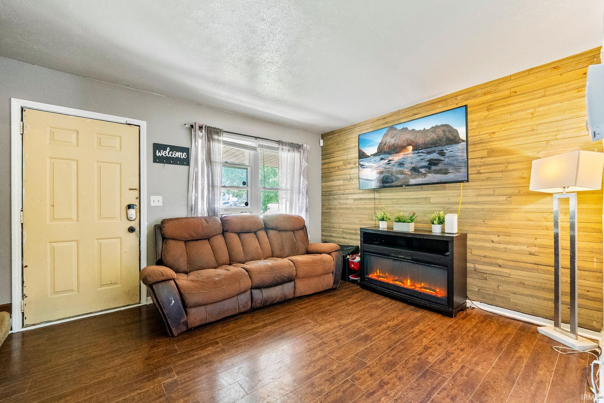 110 Holaway Court