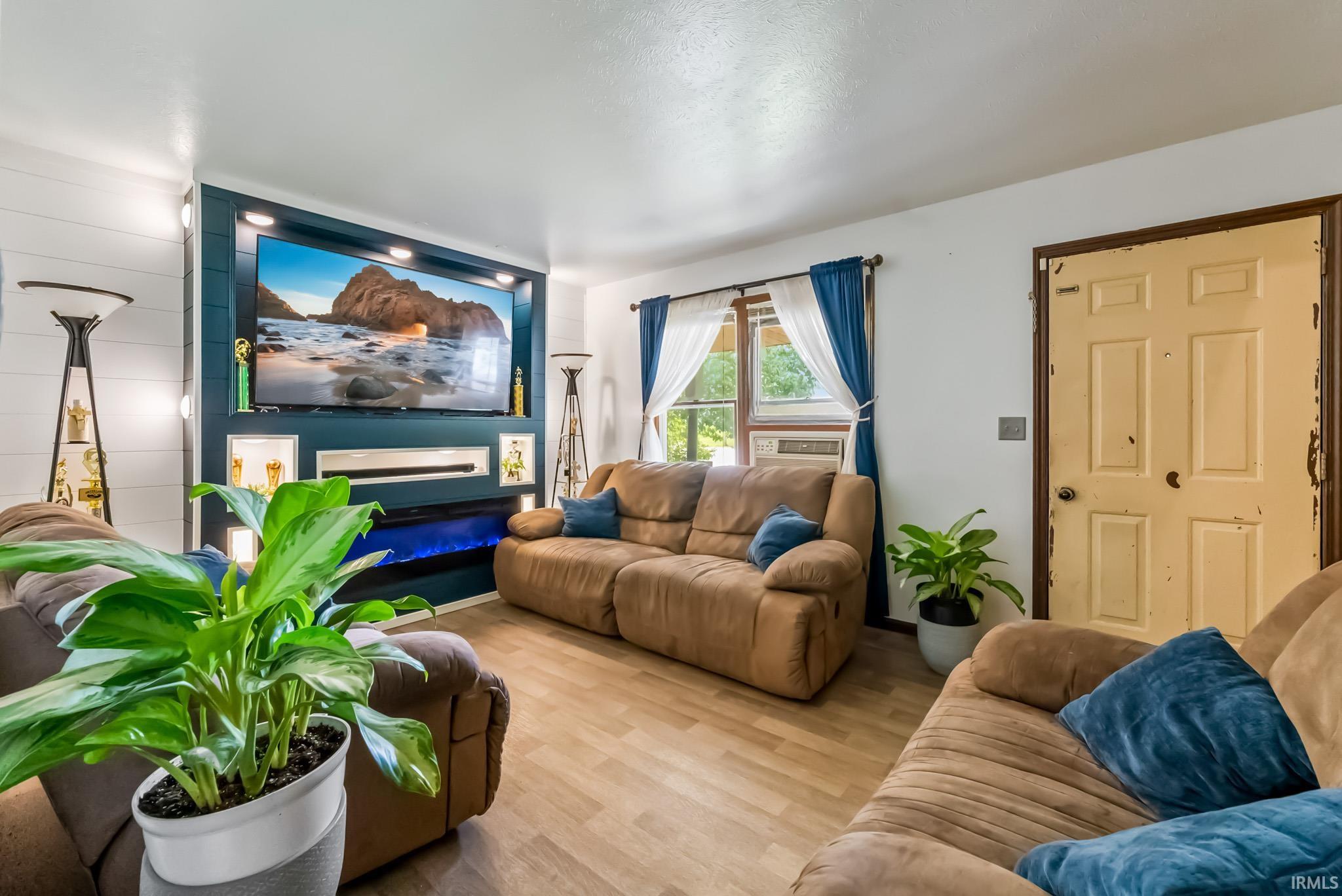 110 Holaway Court