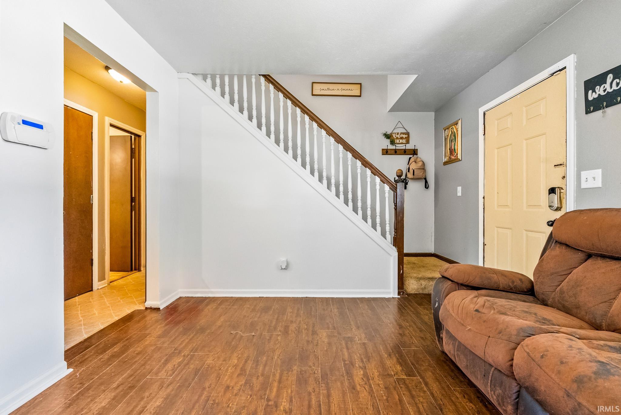 110 Holaway Court