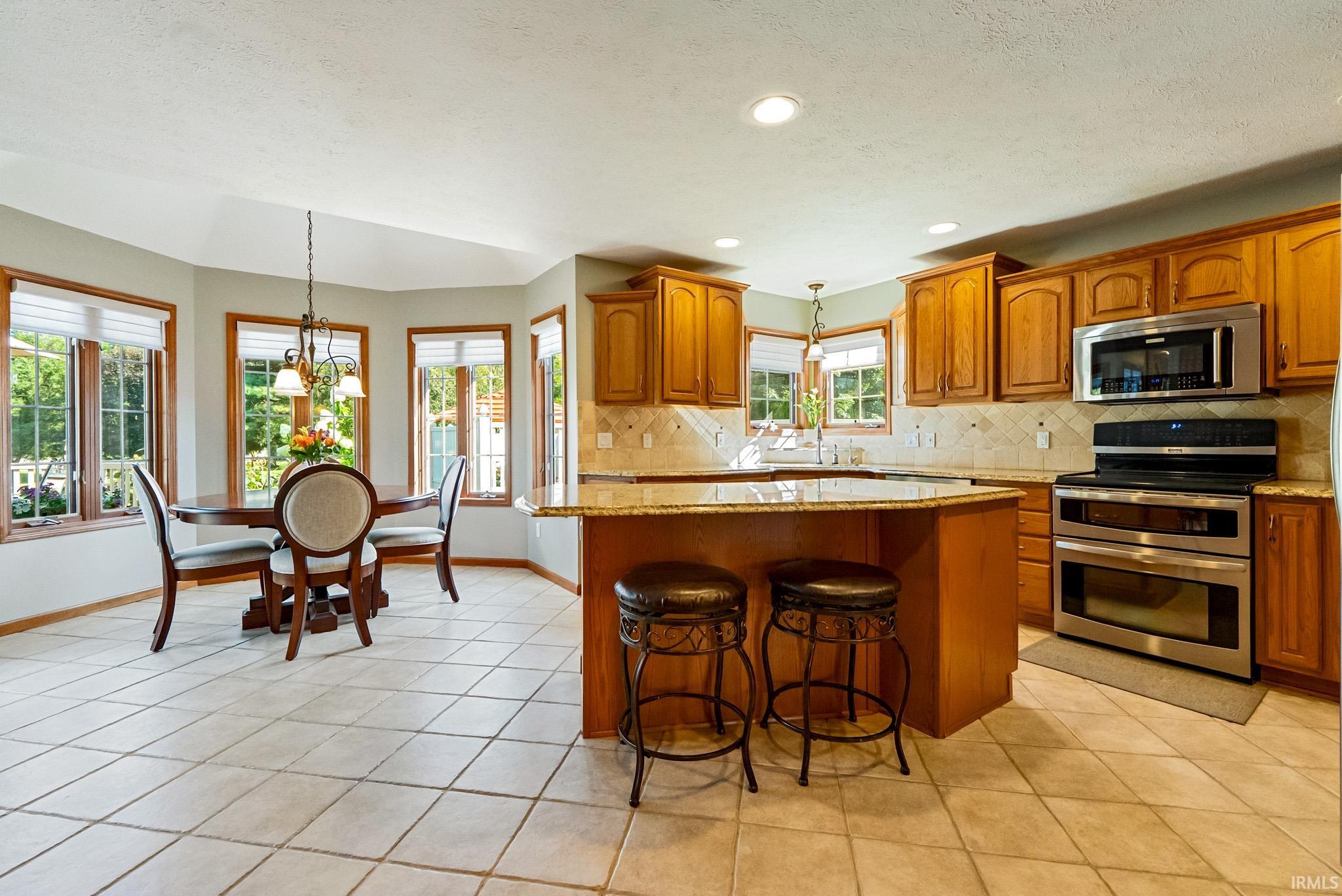 60642 Creekstone Court