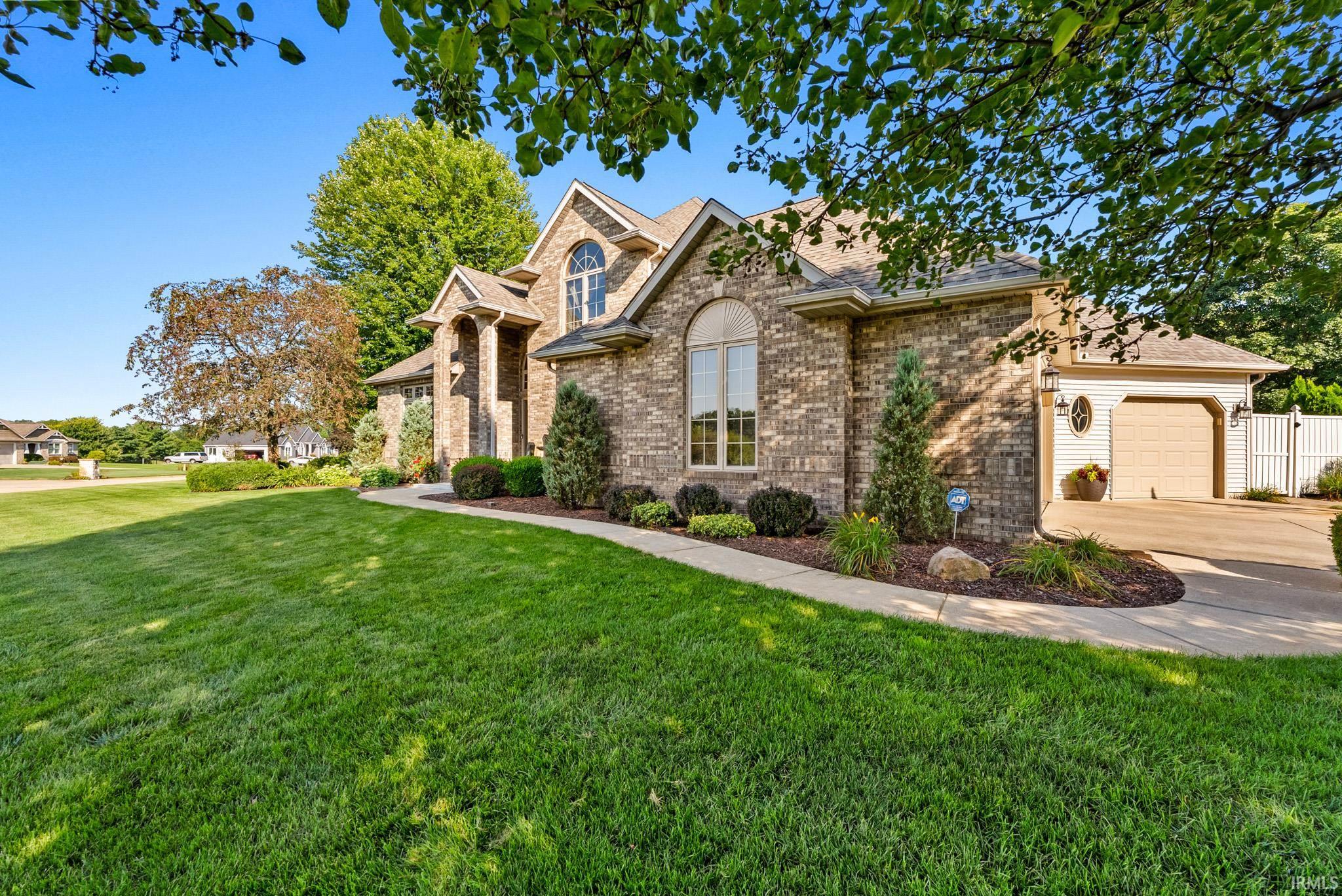 60642 Creekstone Court