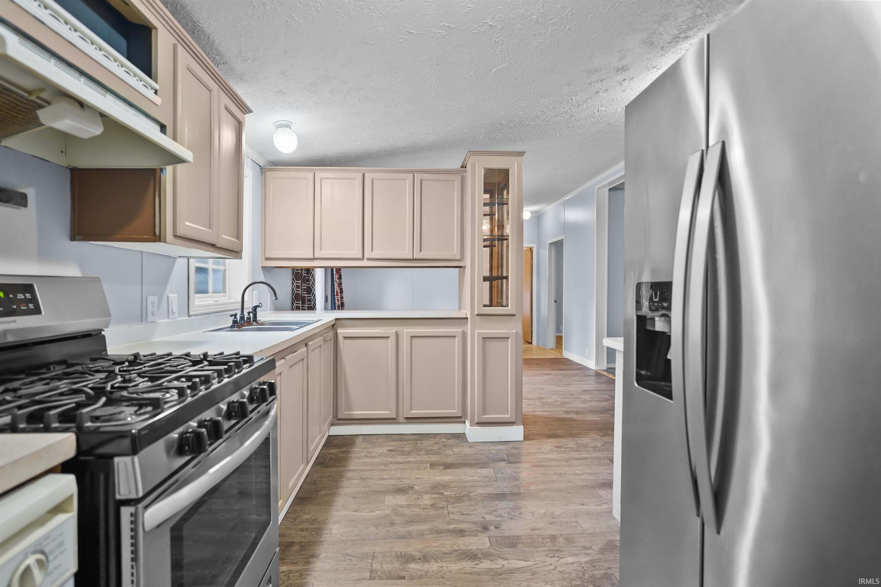 2490 S Woodland Trail