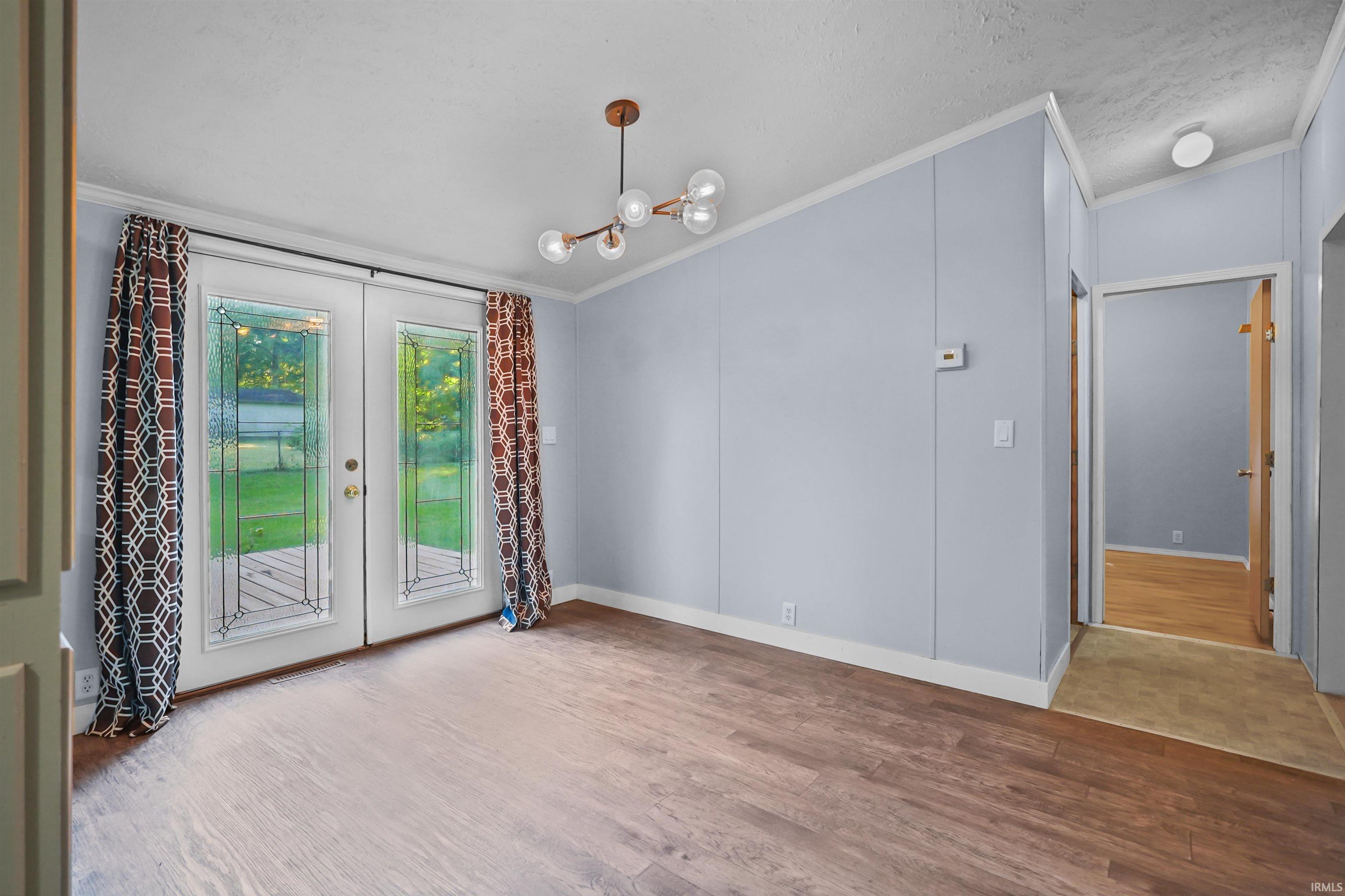 2490 S Woodland Trail