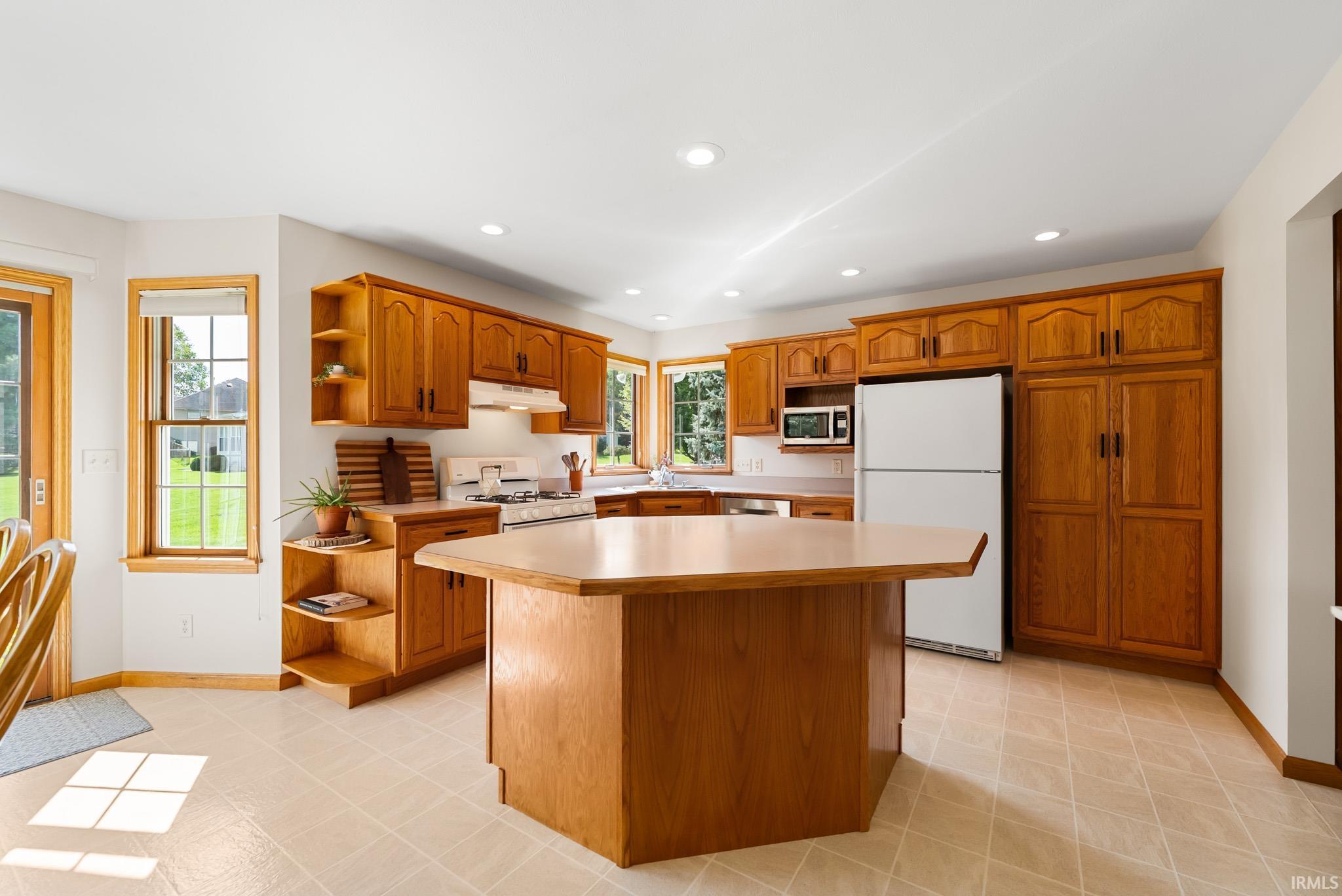 60832 Clover Ridge Court