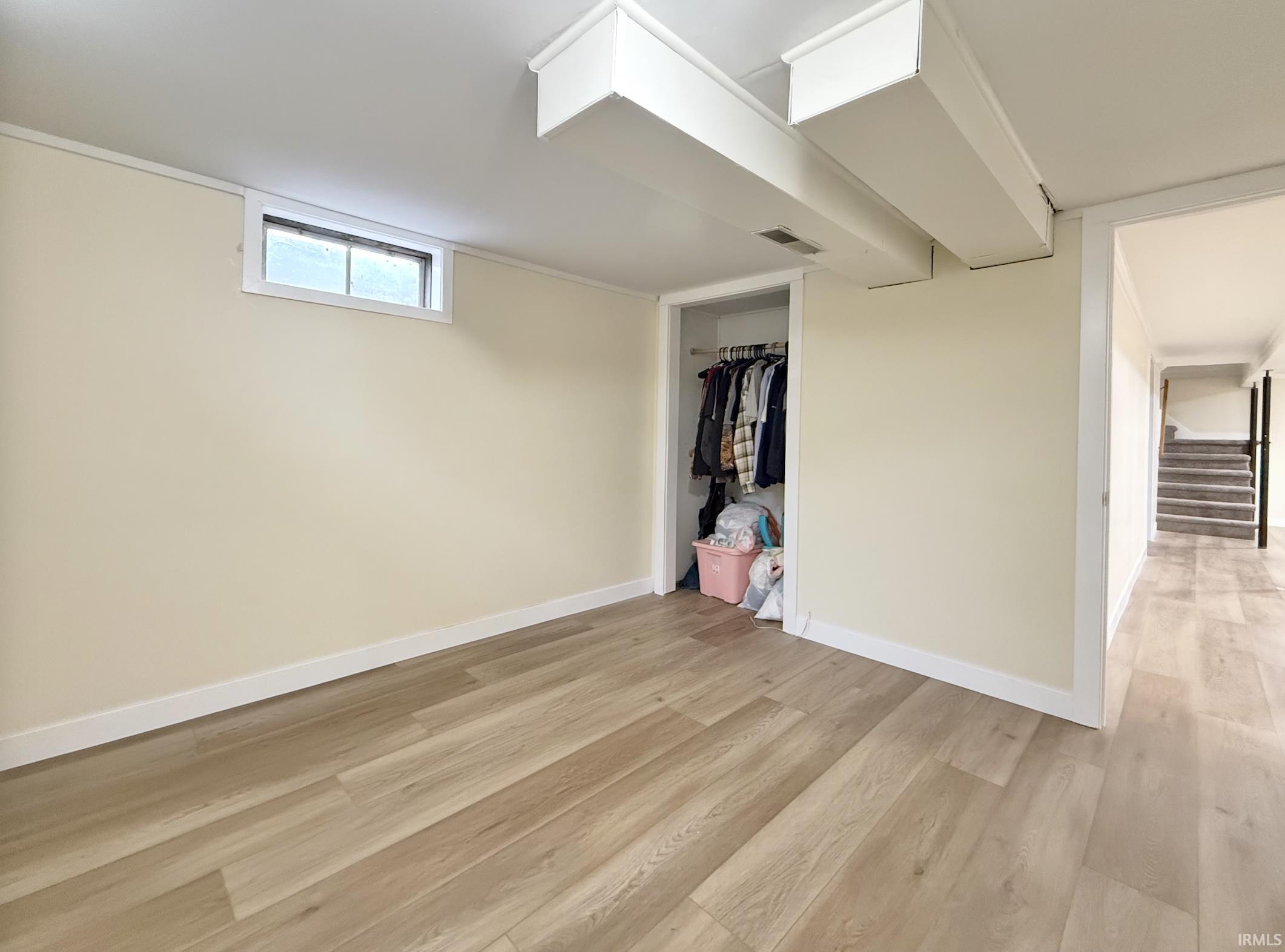 933 N Timberline Circle