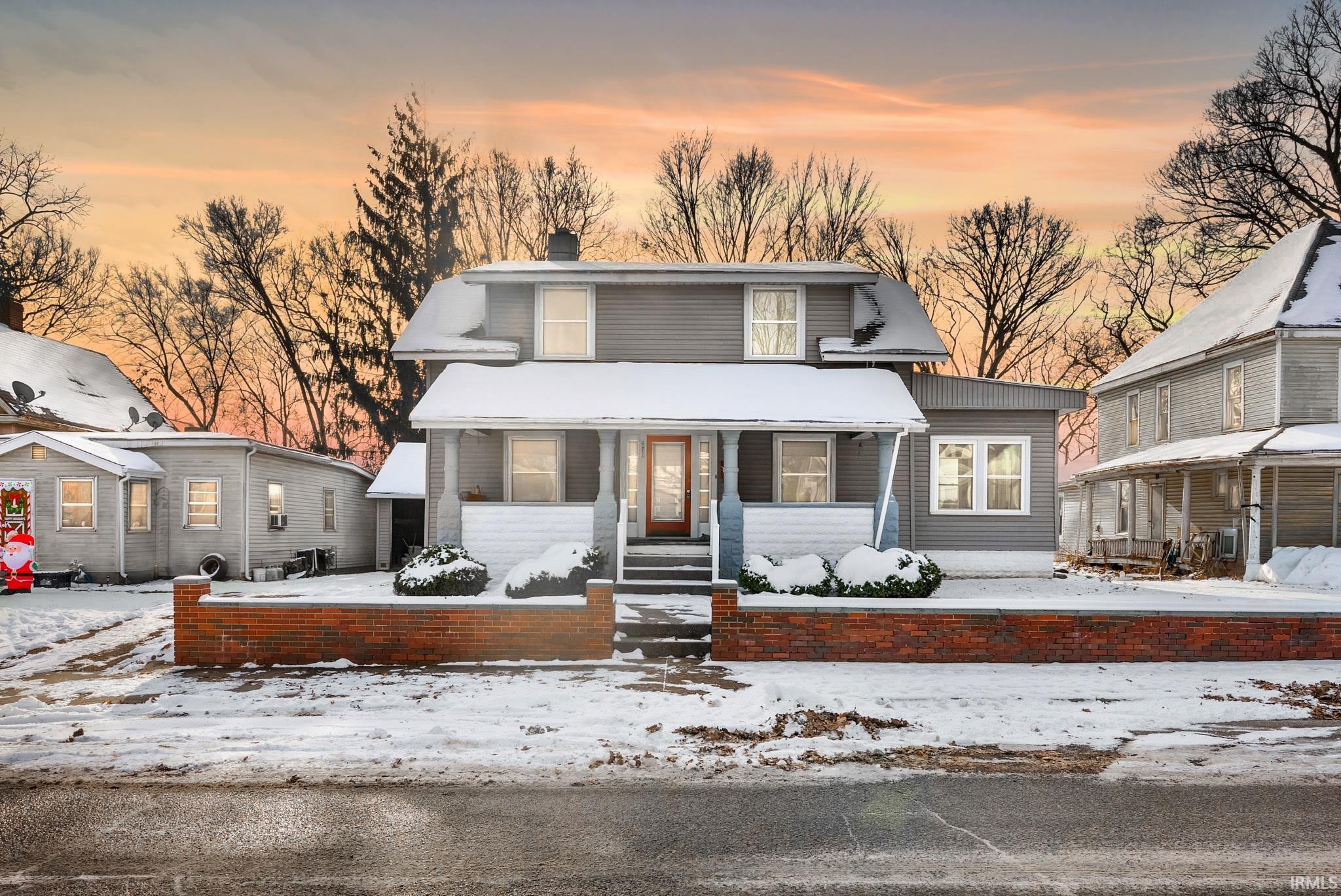 471 W Main Street