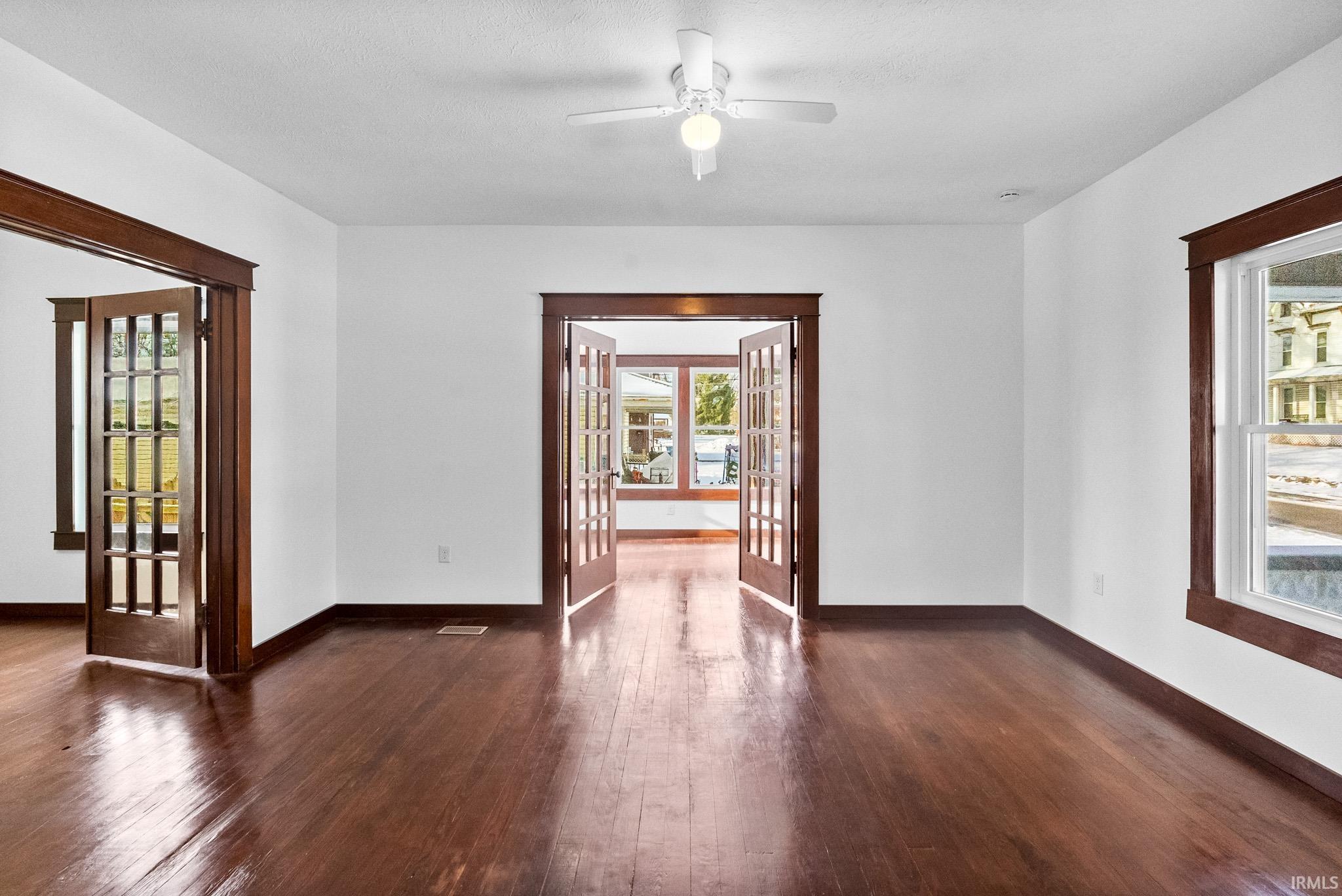 471 W Main Street