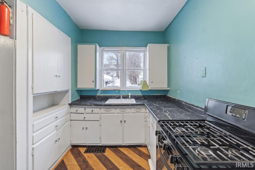 541 E Main Street Street