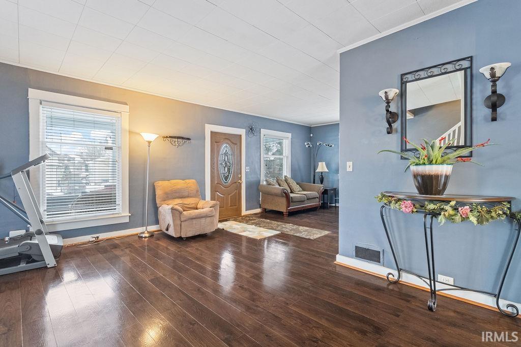 541 E Main Street Street