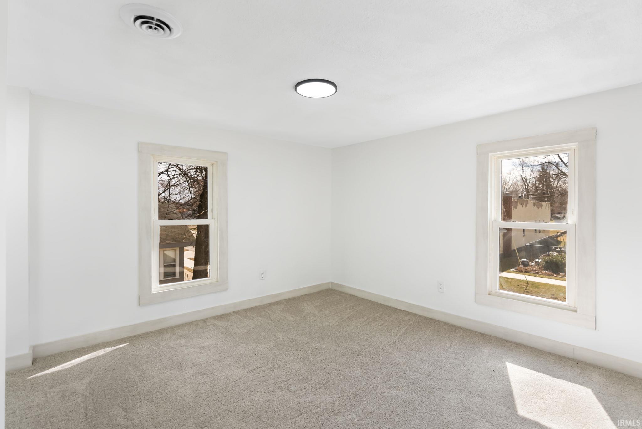 302 N Bronson Street